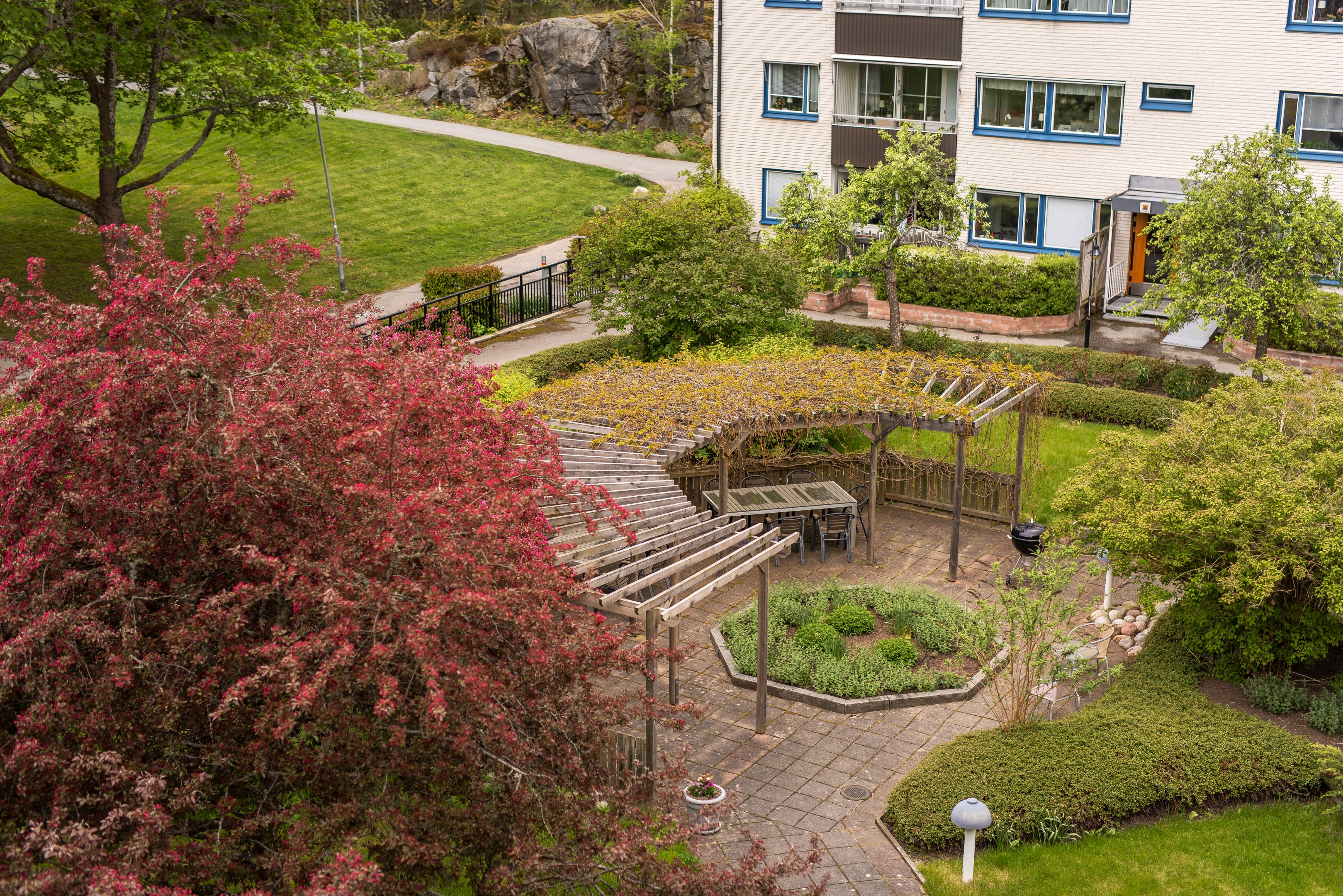 Bostadsbild från Vinterbrinksvägen 19, 3/3tr, Såld i Igelbodaplatån - Saltsjöbaden, Nacka