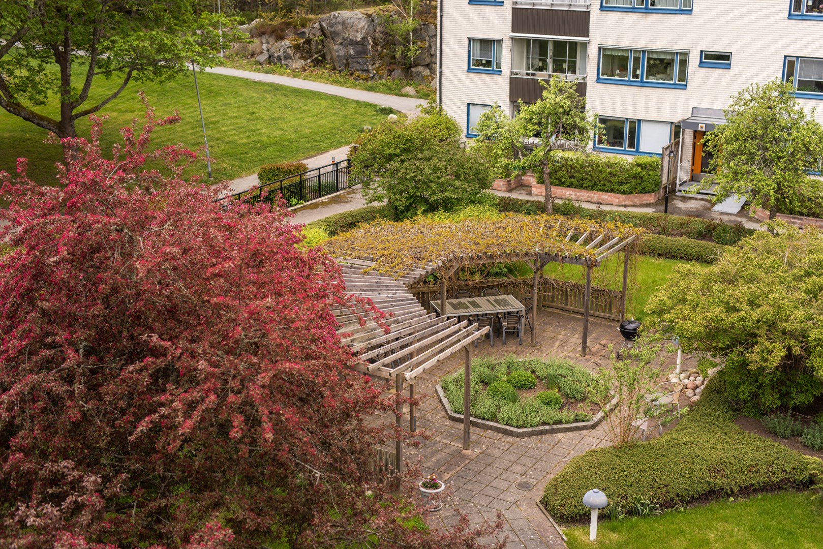 Bostadsbild från Vinterbrinksvägen 19, 3/3tr, Såld i Igelbodaplatån - Saltsjöbaden, Nacka