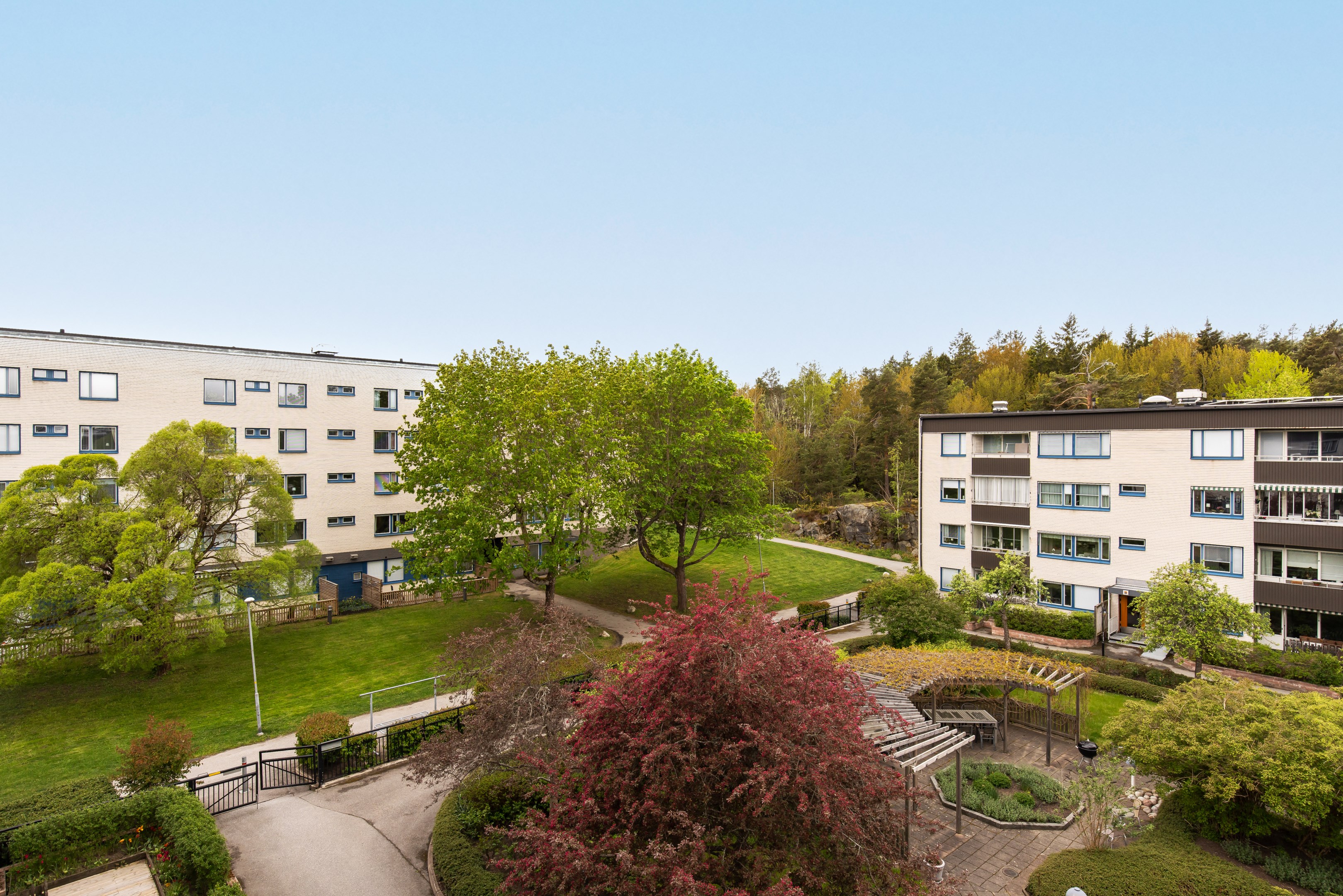 Bostadsbild från Vinterbrinksvägen 19, 3/3tr, Såld i Igelbodaplatån - Saltsjöbaden, Nacka