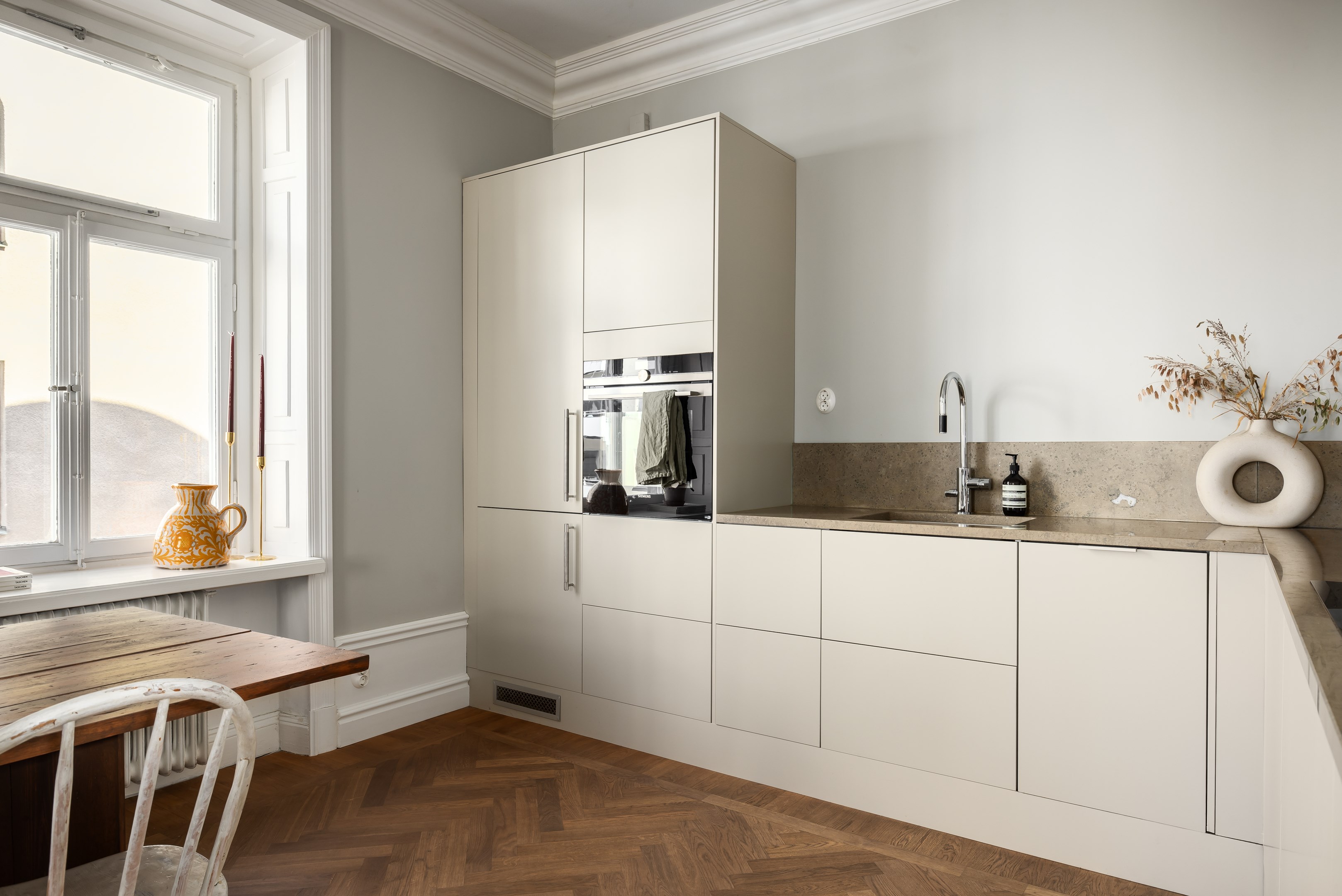 Bostadsbild från Kammakargatan 43, ACCEPTERAT PRIS, Såld i Vasastan, Stockholm