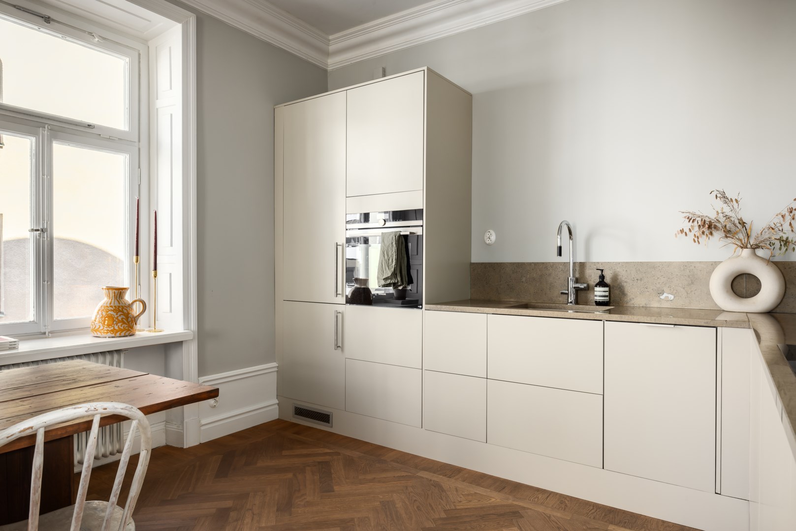 Bostadsbild från Kammakargatan 43, ACCEPTERAT PRIS, Såld i Vasastan, Stockholm