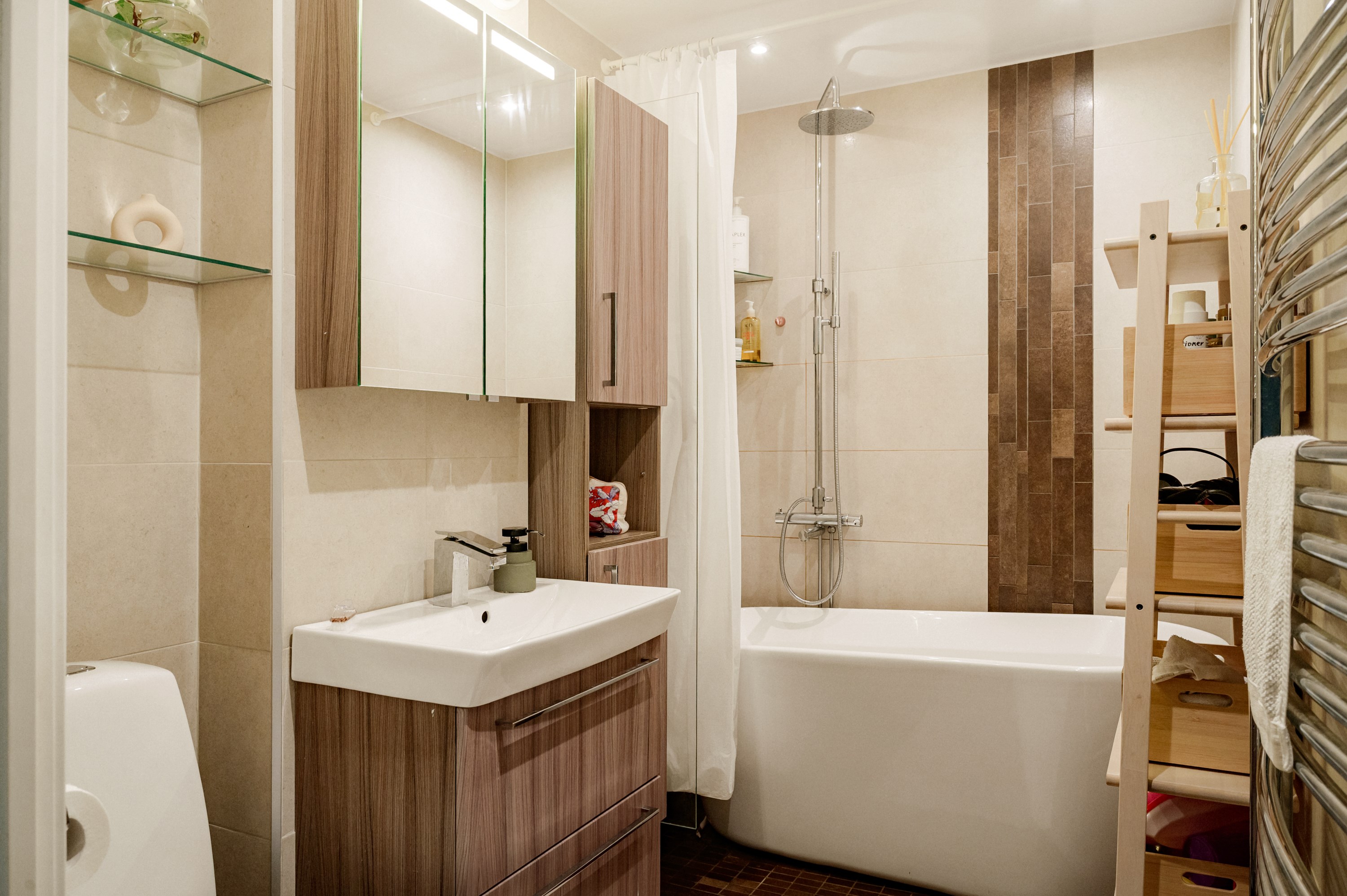 Bostadsbild från Hovslagarvägen 10, Såld i Gustavsberg - Hästhagen, Värmdö