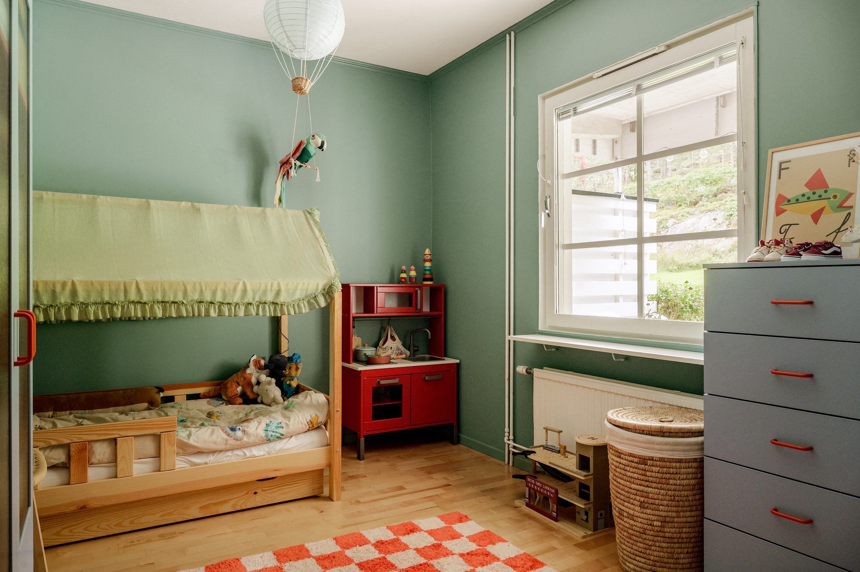 Bostadsbild från Hovslagarvägen 10, Såld i Gustavsberg - Hästhagen, Värmdö