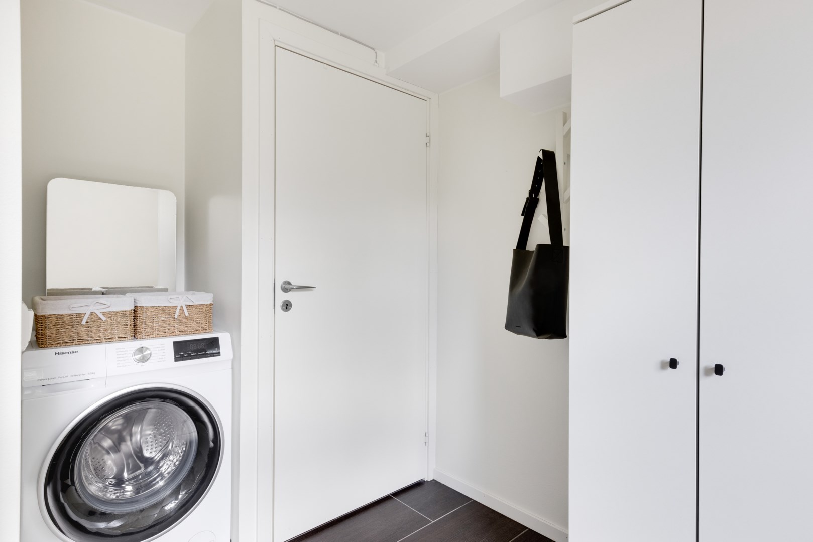 Bostadsbild från Villavägen 37, Såld i Kåbo, Uppsala