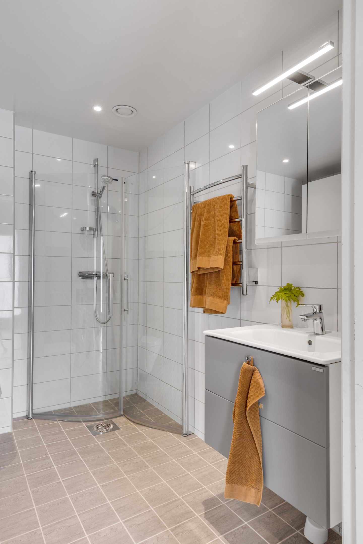 Bostadsbild från Stratusvägen 29, Såld i Fullerö, Uppsala