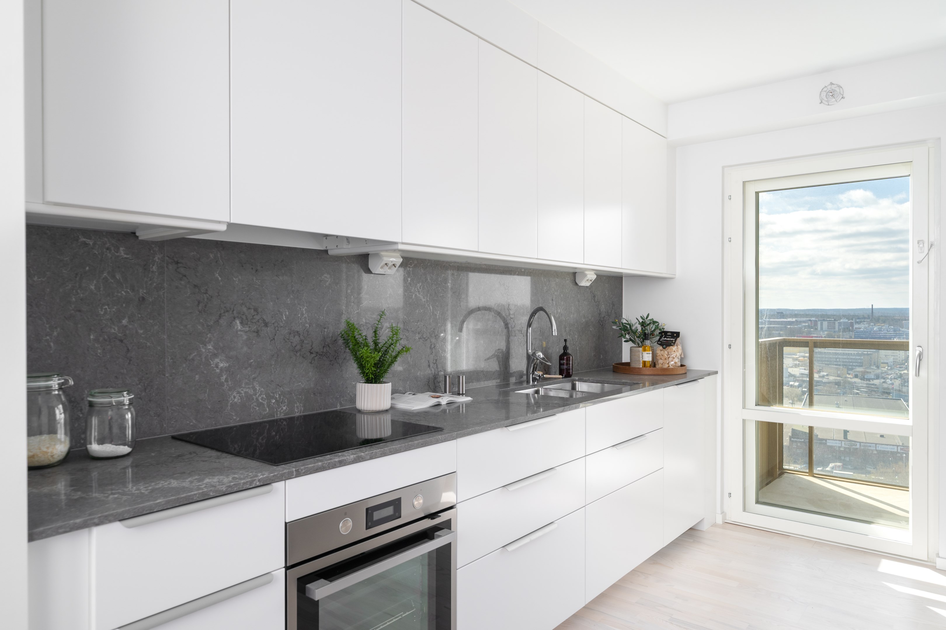 Bostadsbild från Årstaskogs Väg 10, vån 19, Såld i Årstaberg, Stockholm