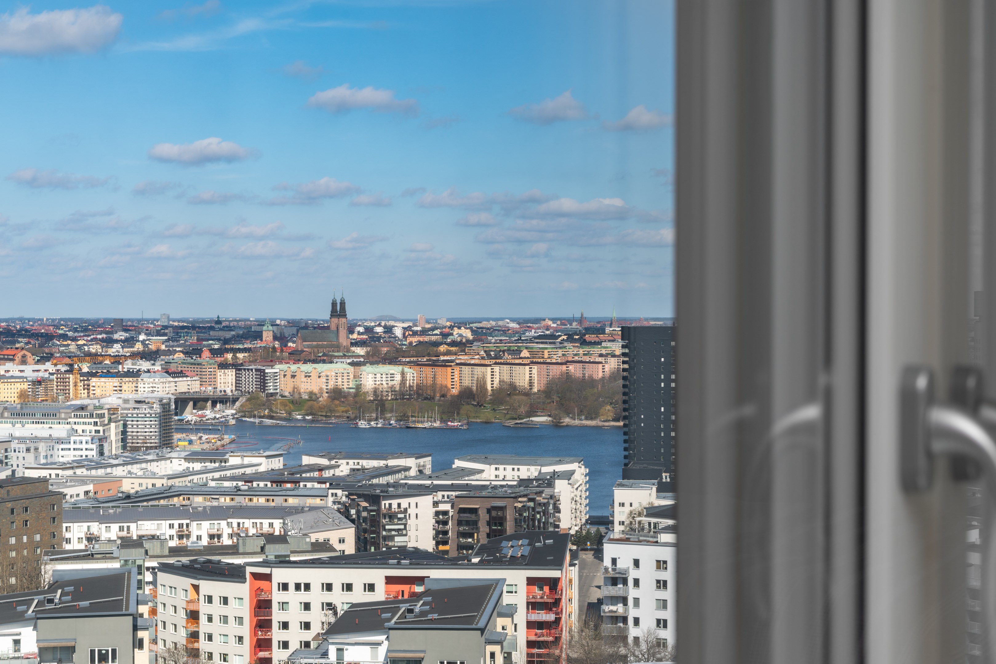 Bostadsbild från Årstaskogs Väg 10, vån 19, Såld i Årstaberg, Stockholm