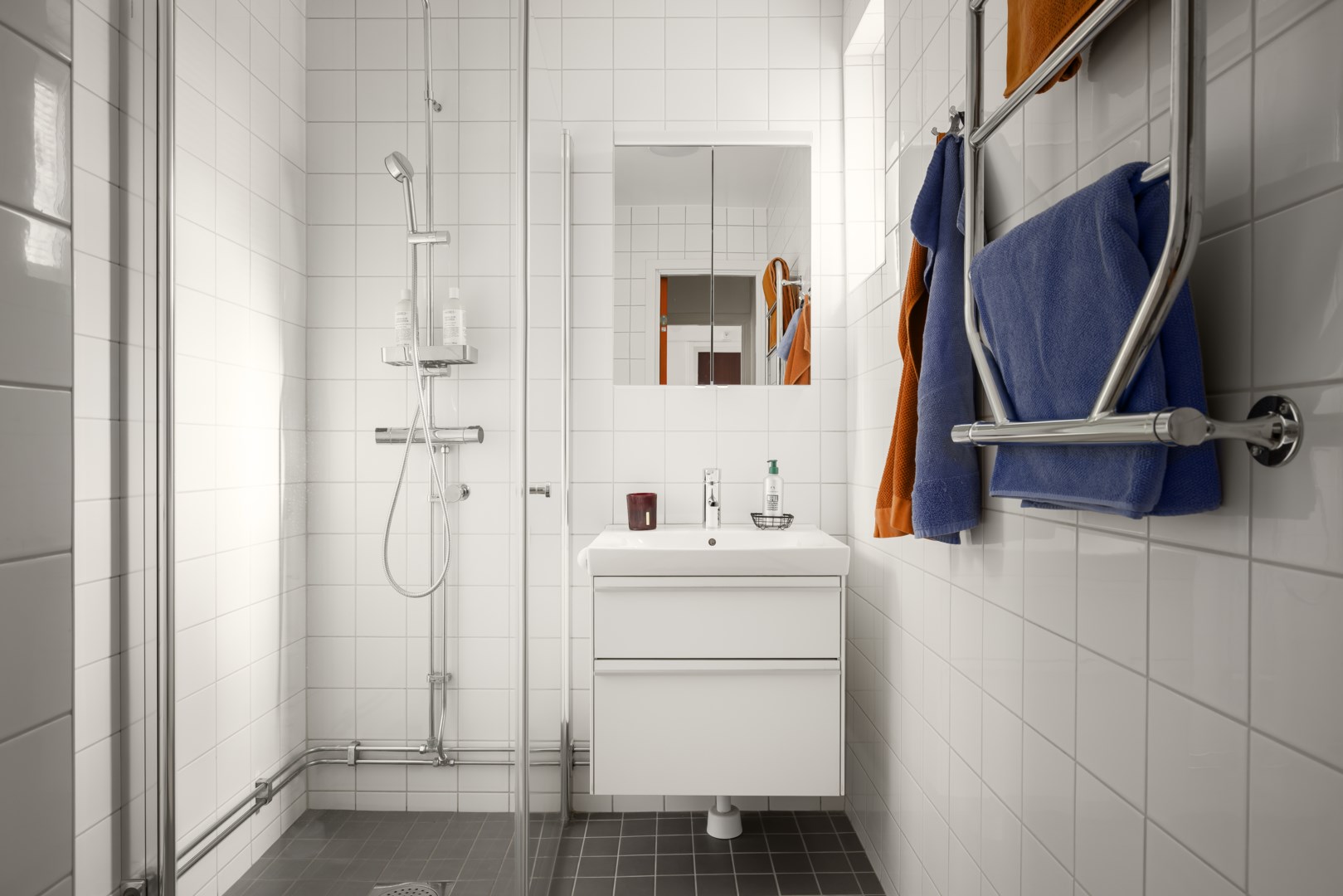 Bostadsbild från Alphyddevägen 13, 6tr, Såld i Alphyddan, Nacka