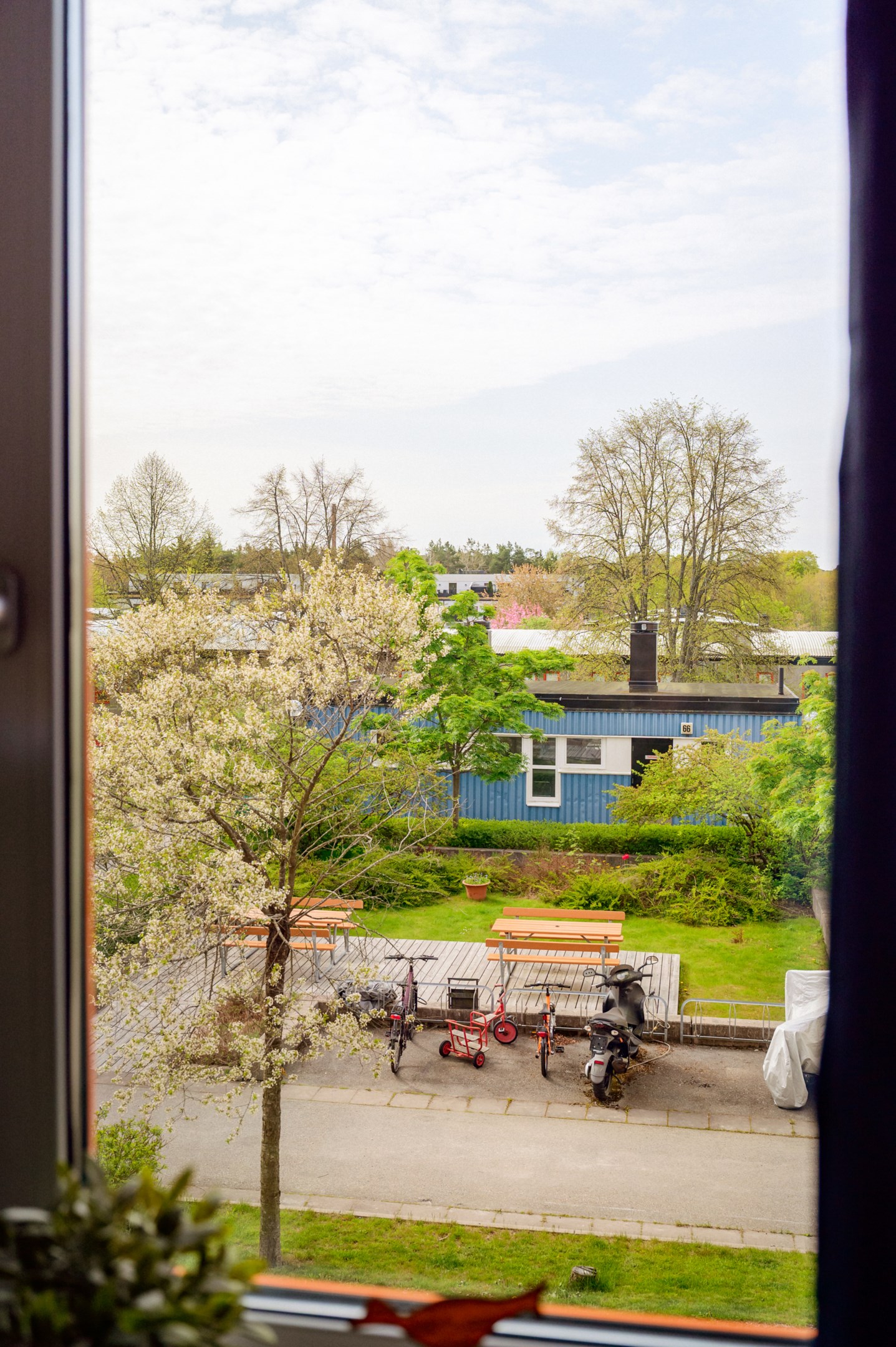 Bostadsbild från Ormingeringen 64, Till salu i Västra Orminge, Nacka