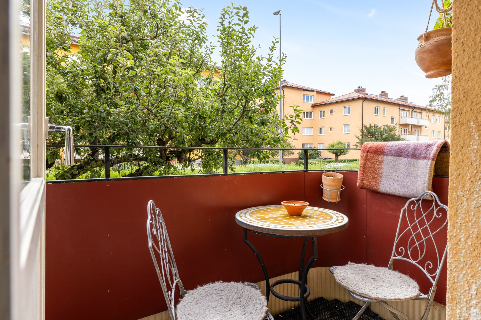 Bostadsbild från Ymergatan 24B, Såld i Fålhagen, Uppsala