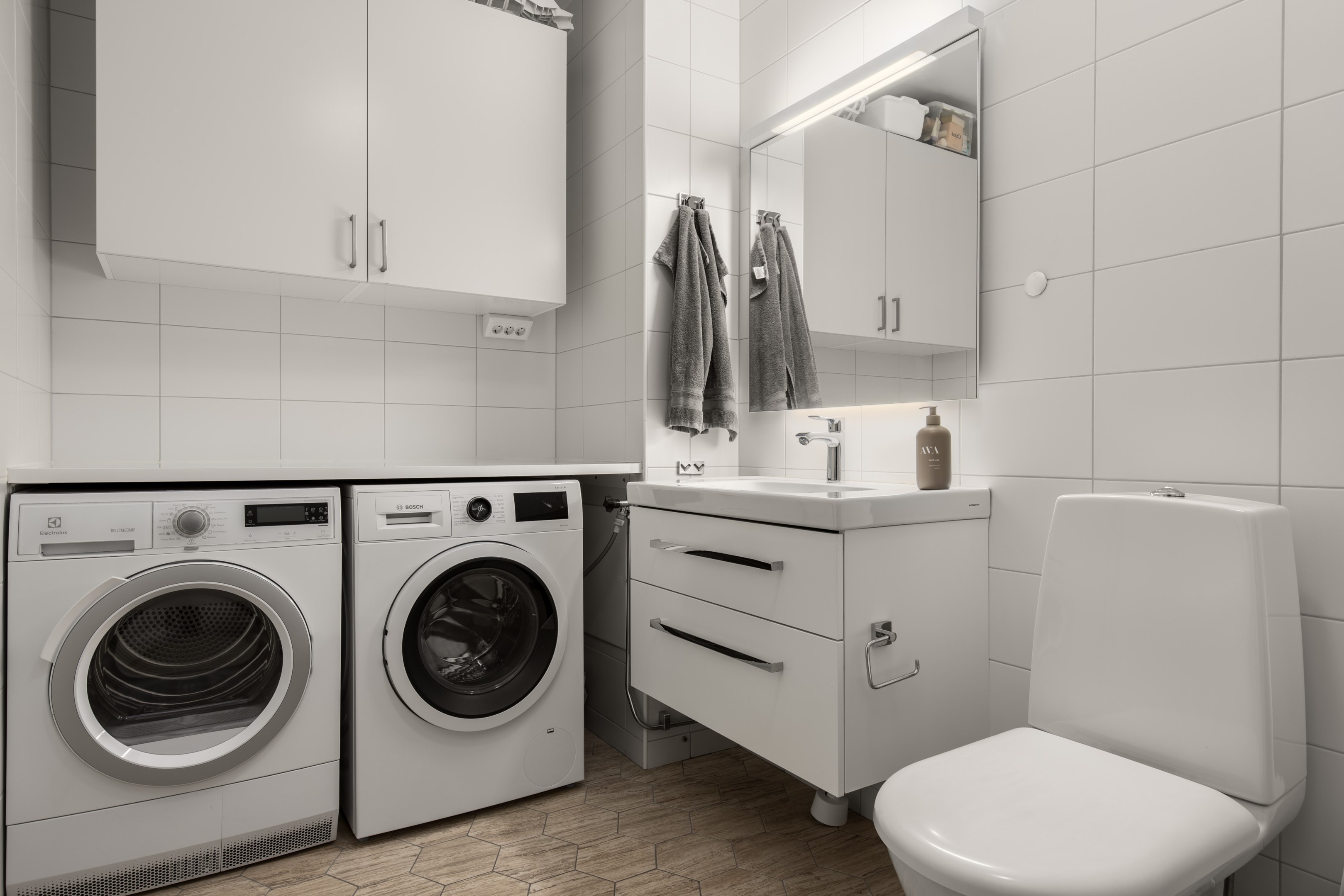 Bostadsbild från Hedenströms väg 13, Såld i Tollare, Nacka