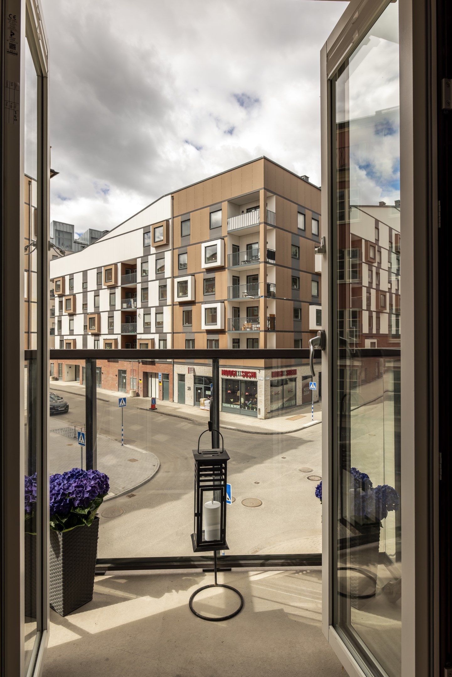 Bostadsbild från Nackabacken 12, Såld i Forum Nacka, Nacka