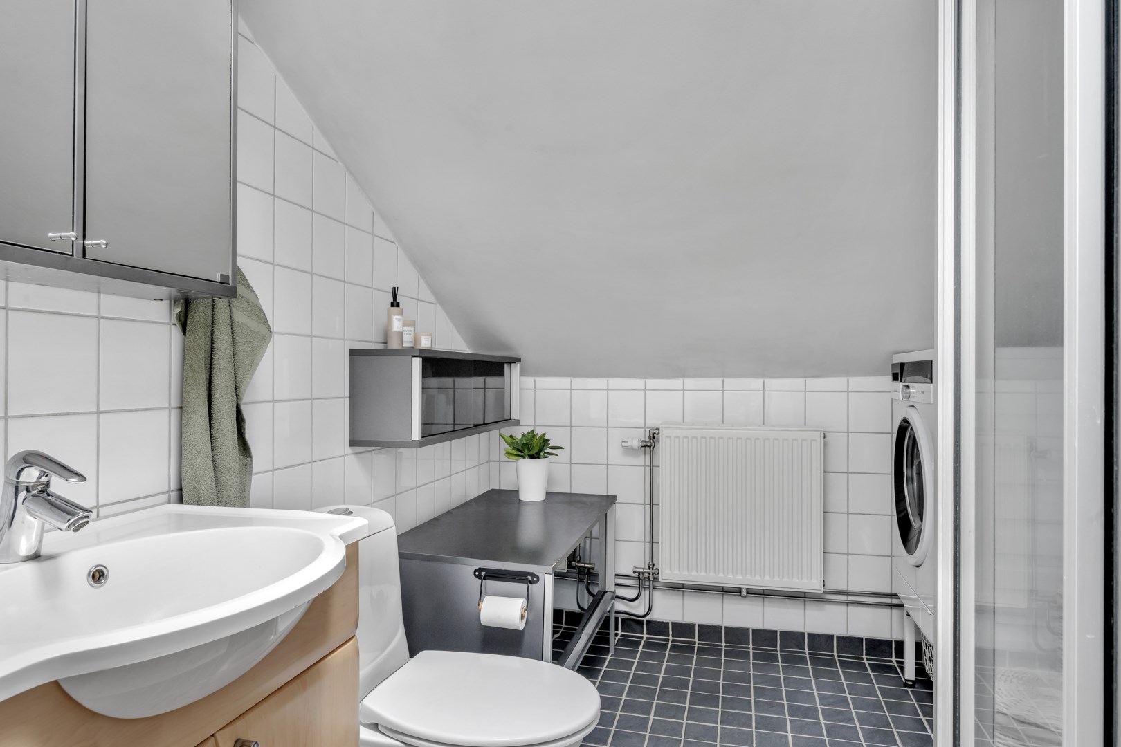 Bostadsbild från Hjalmar Brantingsgatan 4A, Såld i Fålhagen, Uppsala