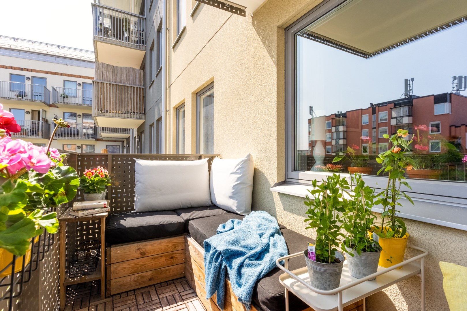 Bostadsbild från Råbyvägen 53 D, Såld i Gränby, Uppsala