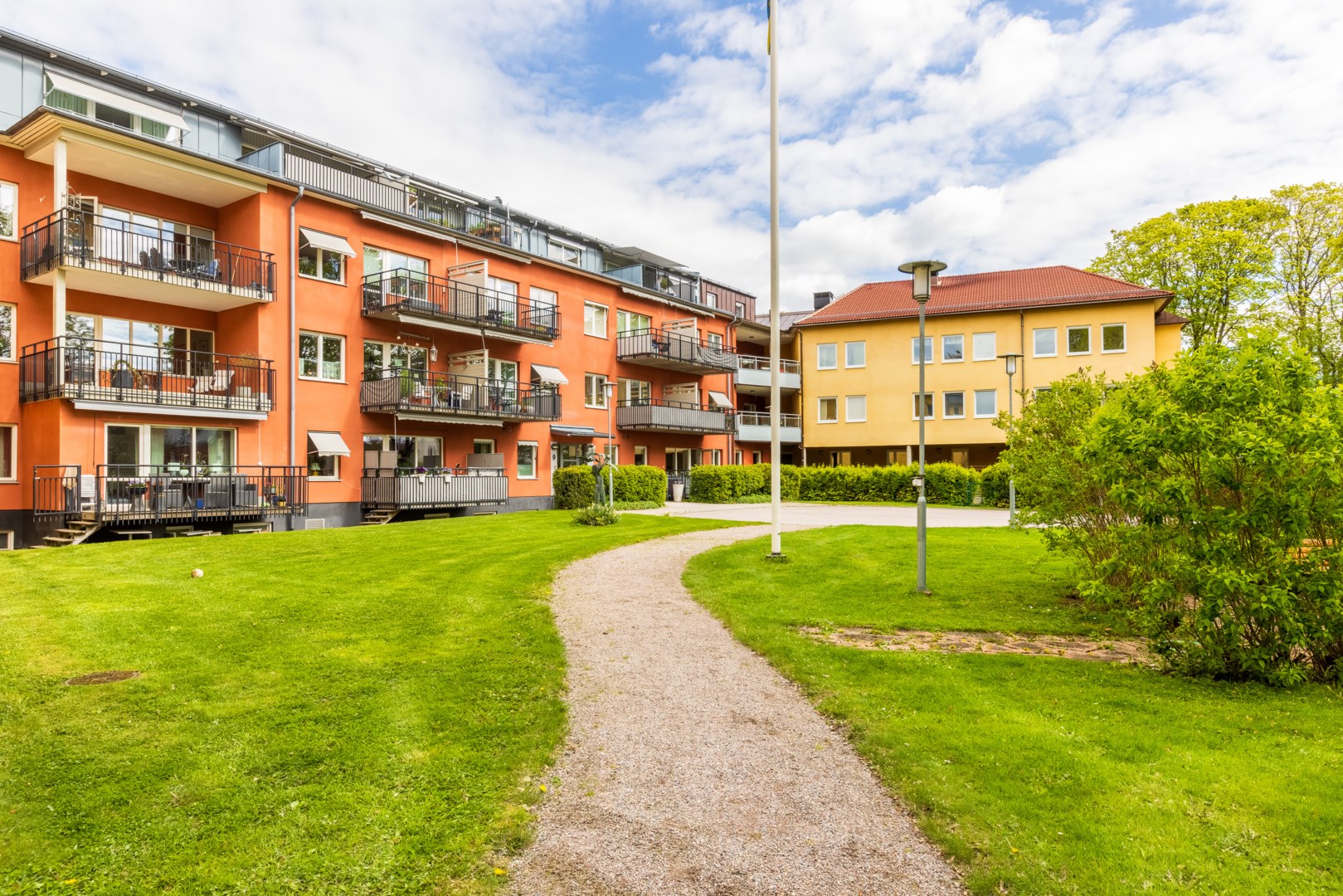 Bostadsbild från Styrbjörnsgatan 9, Såld i Svartbäcken, Uppsala