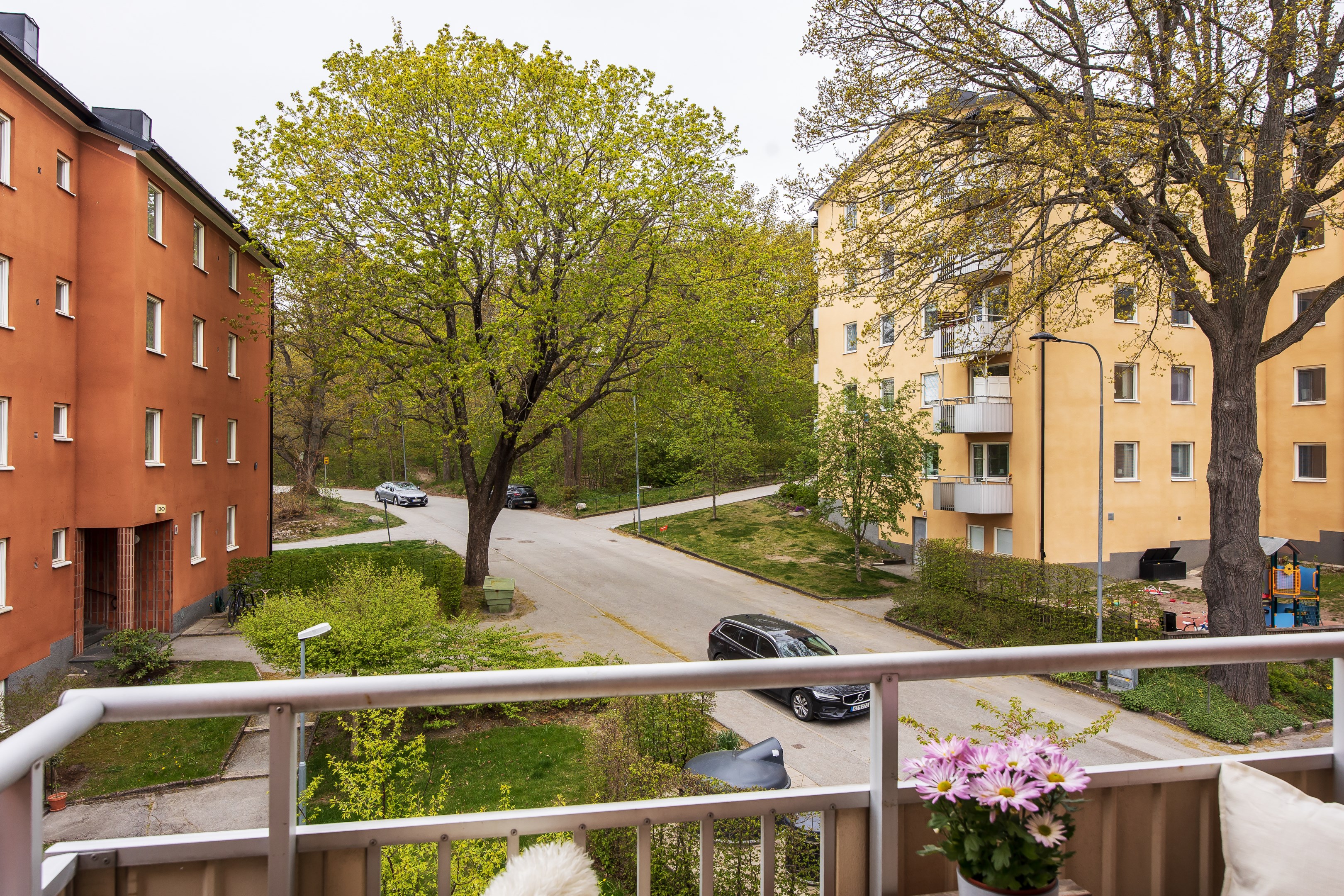 Bostadsbild från Fasanvägen 32, Såld i Saltängen, Nacka