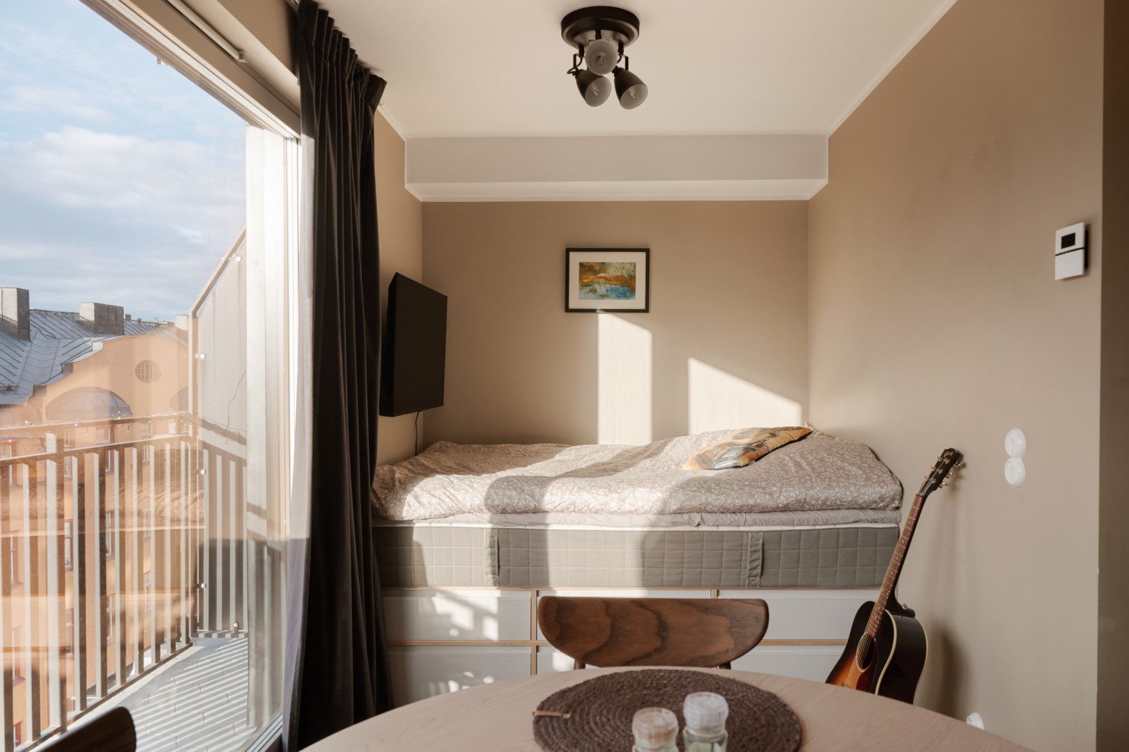 Bostadsbild från Åsögatan 166, Till salu i Södermalm, Stockholm