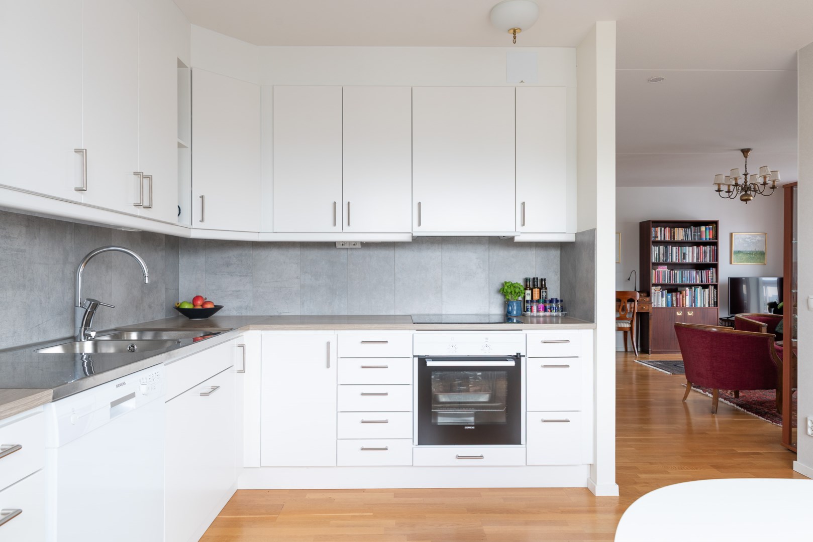 Bostadsbild från Patentgatan 16, Till salu i Tegnérlunden, Västerås