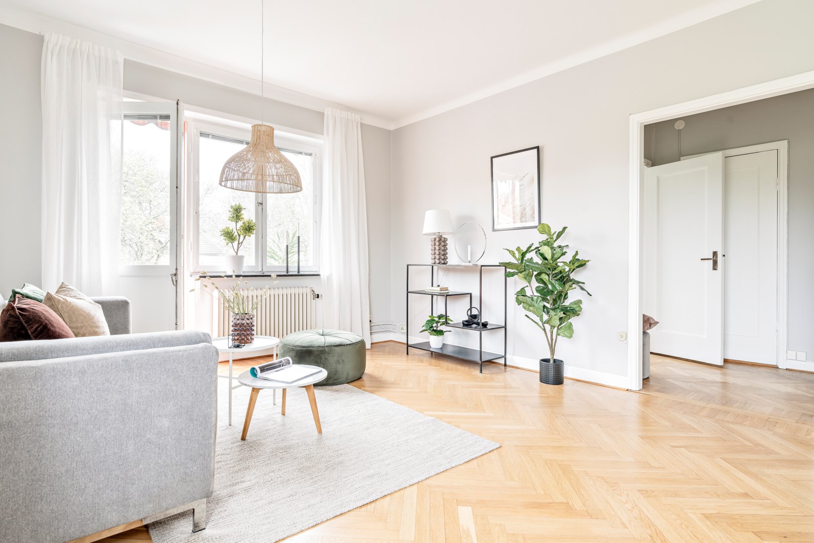 Bostadsbild från Ängby torg 16, Till salu i Bromma - Norra Ängby, Stockholm