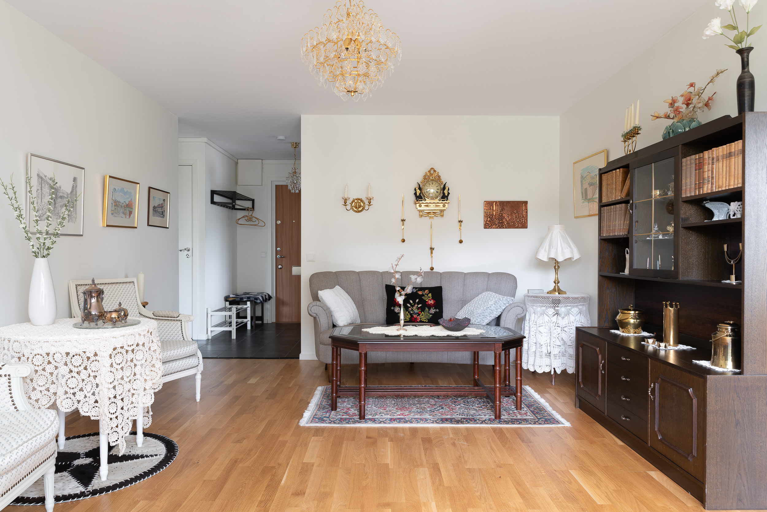 Bostadsbild från Släggkastargatan 10, Såld i Rönnby, Västerås