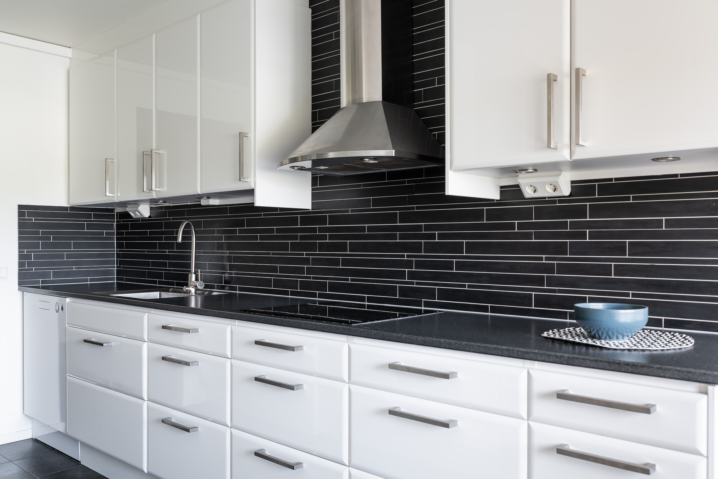 Bostadsbild från Släggkastargatan 10, Såld i Rönnby, Västerås