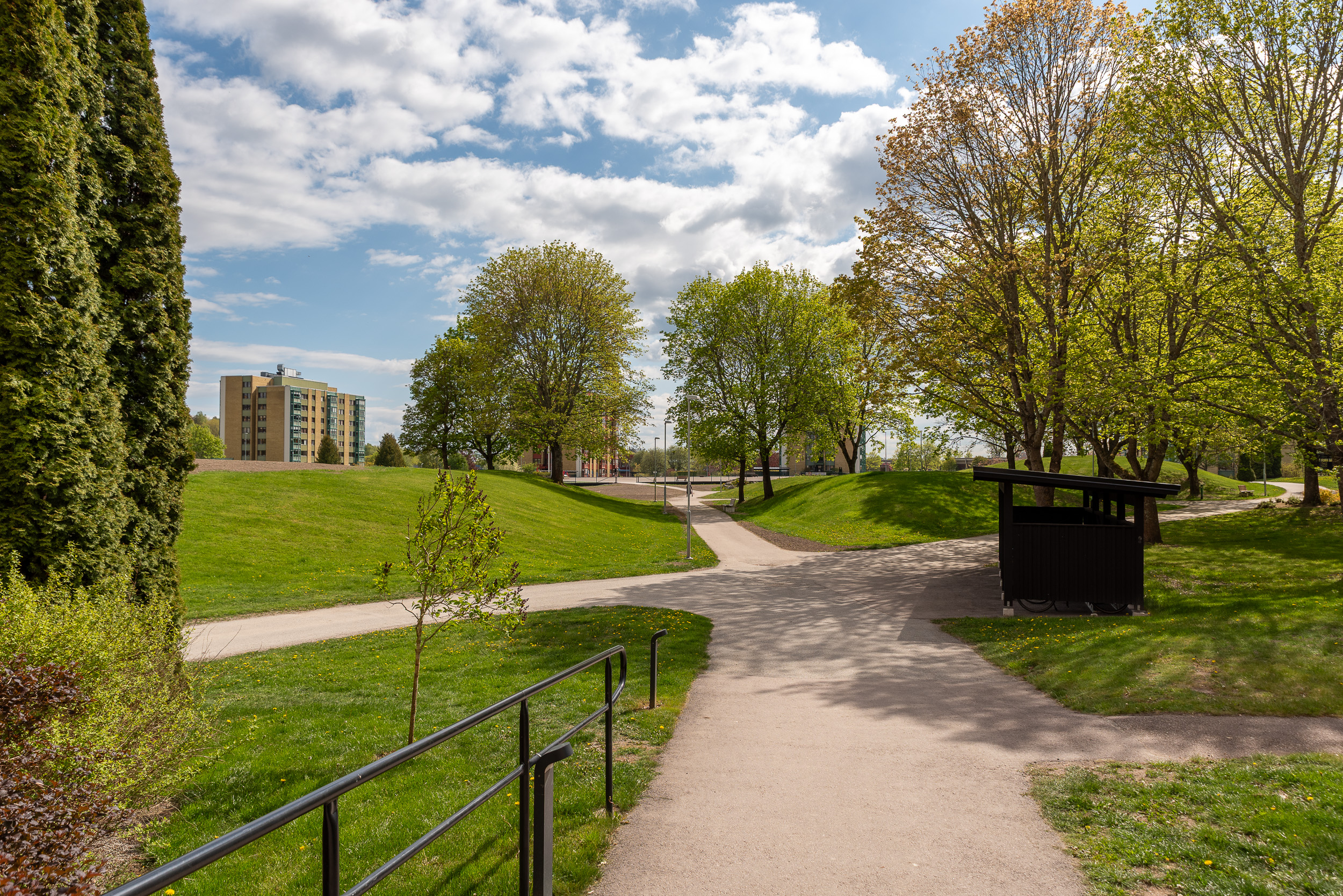 Bostadsbild från Släggkastargatan 10, Såld i Rönnby, Västerås
