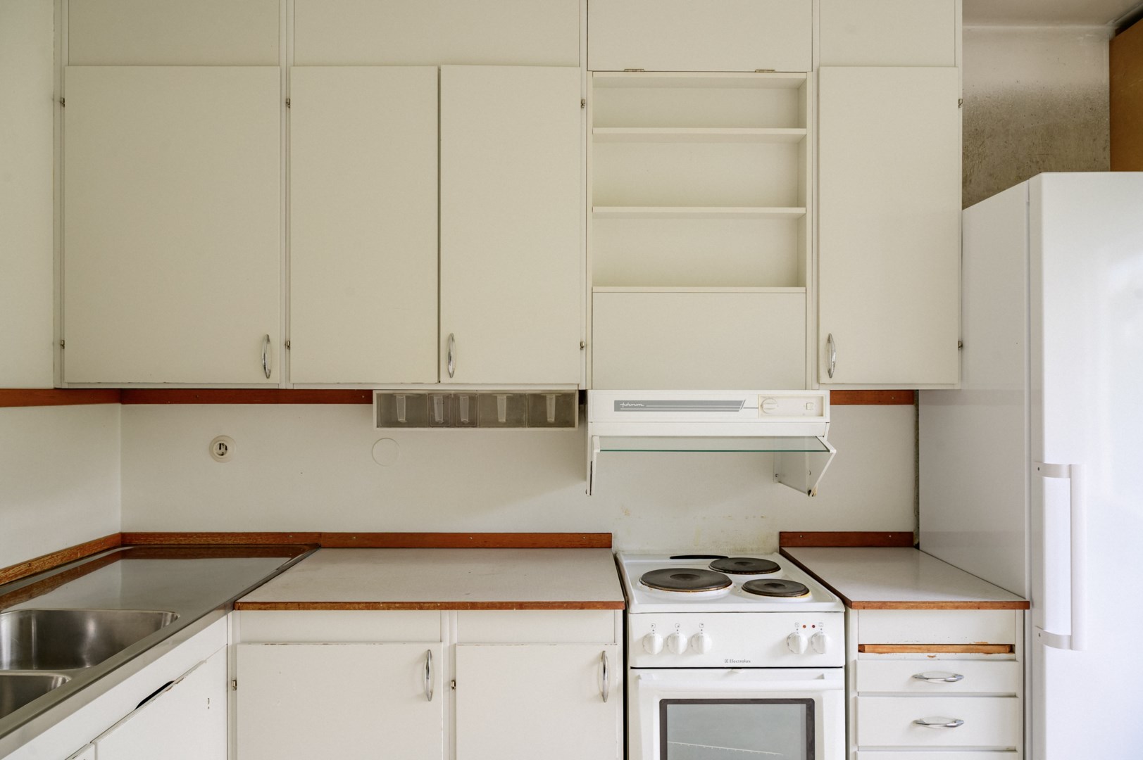 Se förslag på alternativ planlösning där denna yta blir ett sovrum.