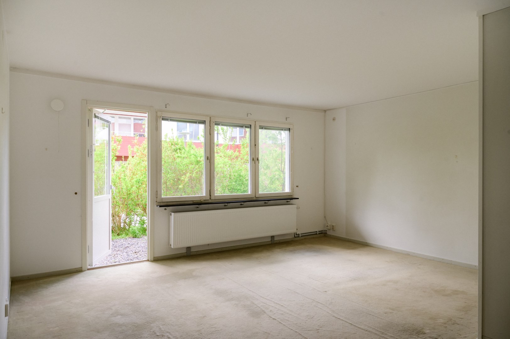 Möjlig 2:a, se förslag på alternativ planlösning.