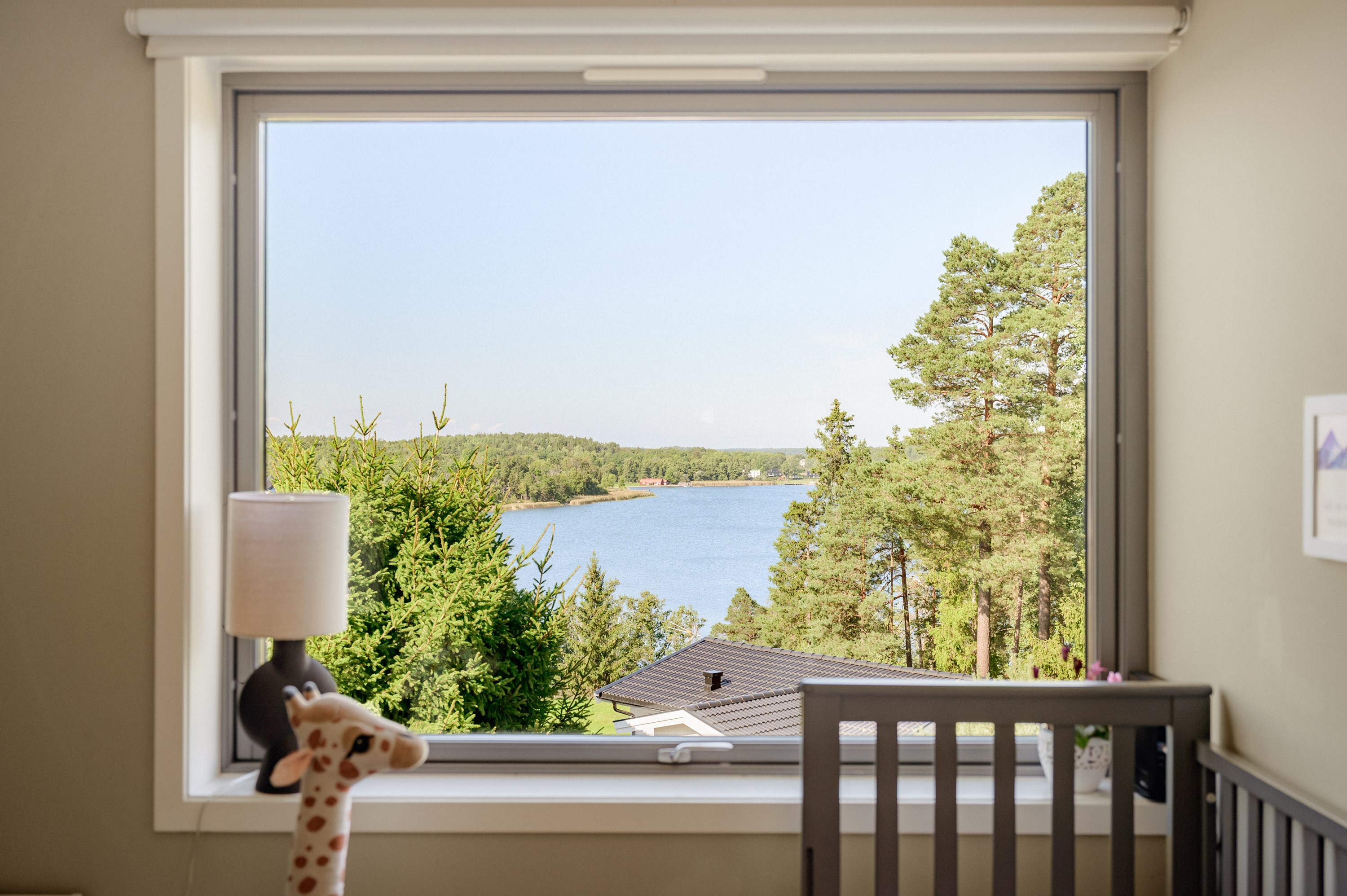 Svårslagen utsikt över fjärden i väster.