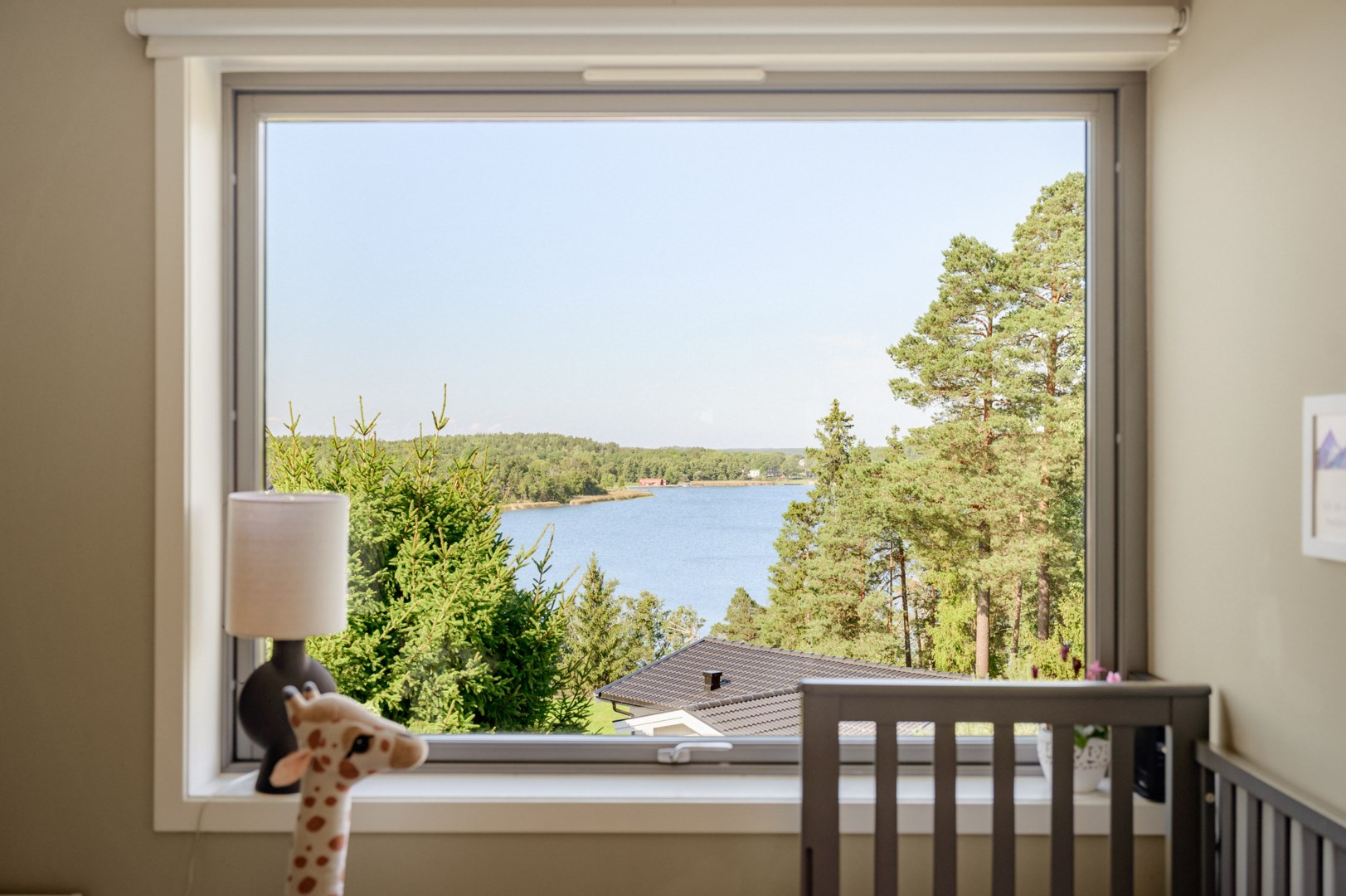 Svårslagen utsikt över fjärden i väster.