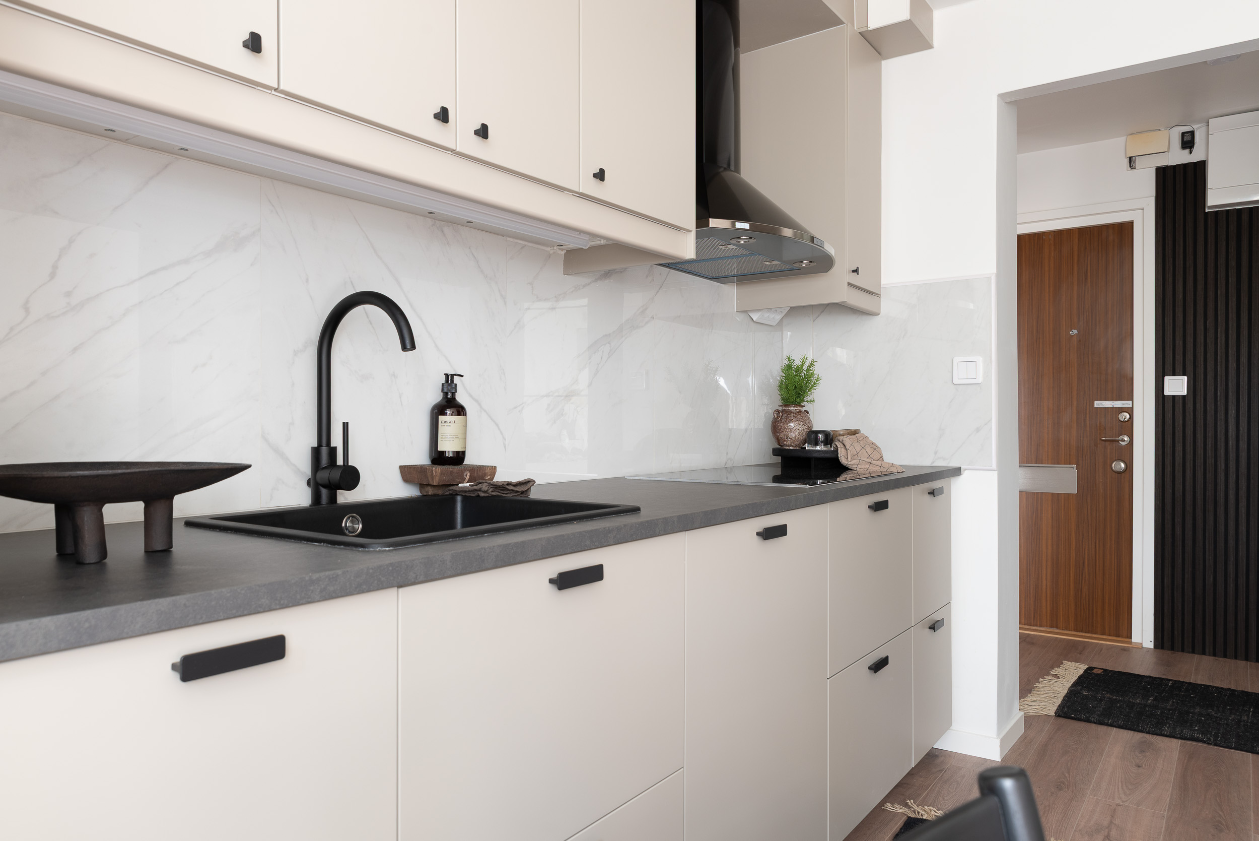 Bostadsbild från Gunnilbogatan 28A, Såld i Malmaberg, Västerås