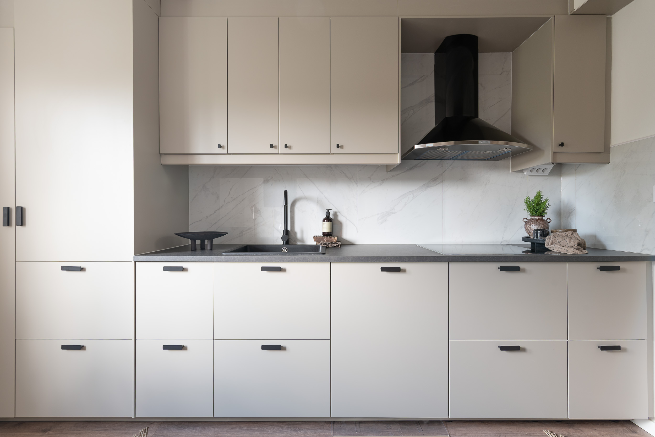 Bostadsbild från Gunnilbogatan 28A, Såld i Malmaberg, Västerås