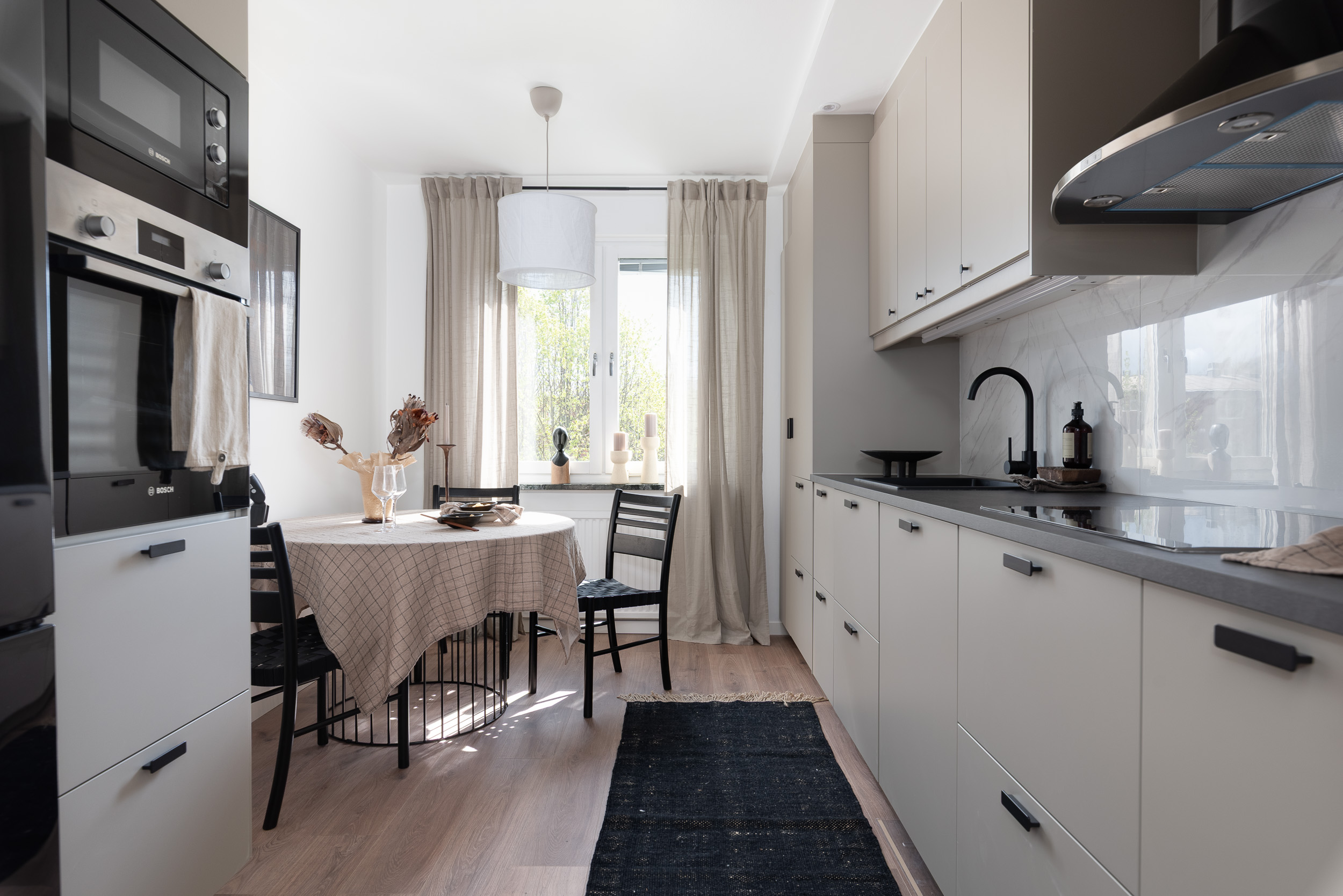 Bostadsbild från Gunnilbogatan 28A, Såld i Malmaberg, Västerås