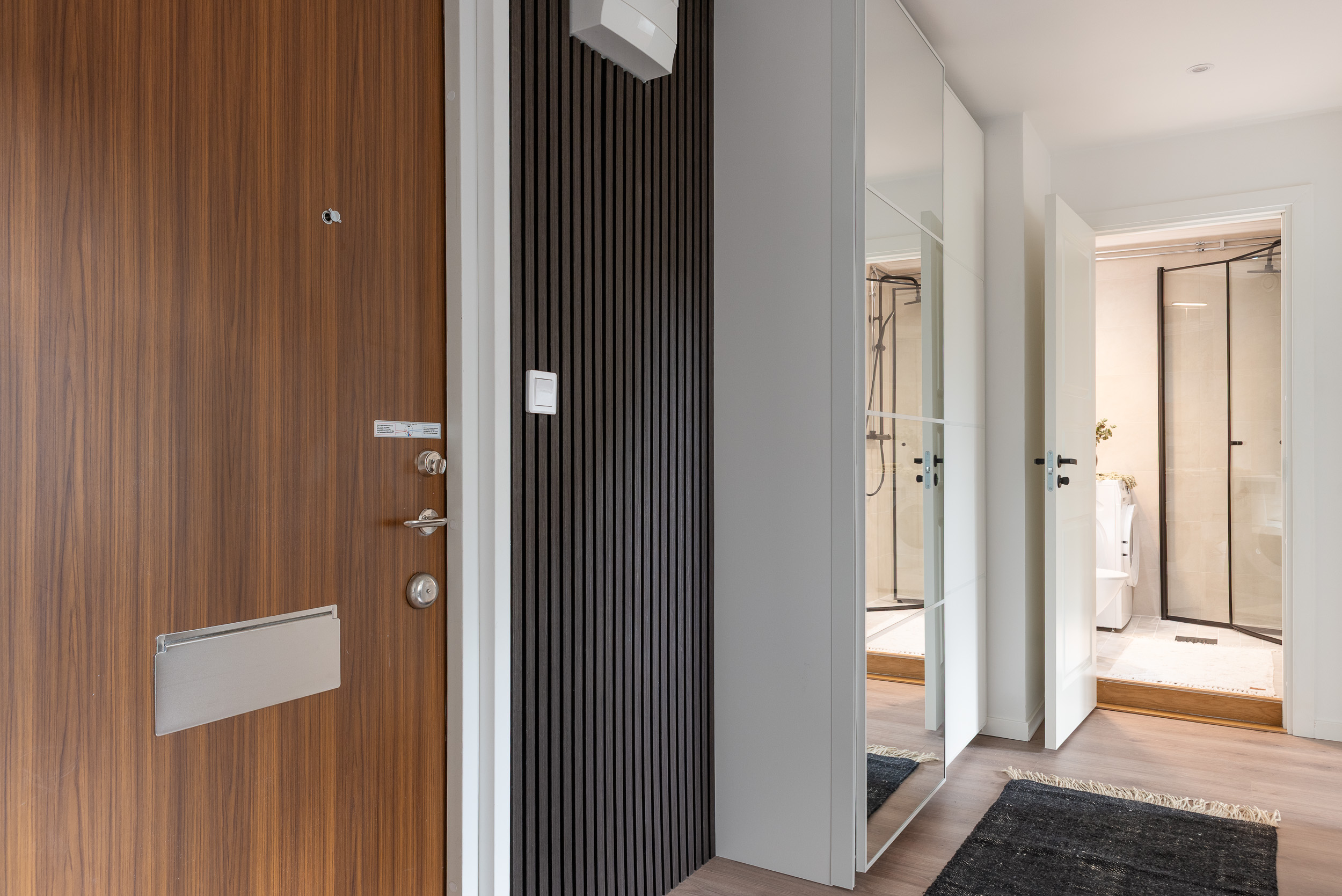 Bostadsbild från Gunnilbogatan 28A, Såld i Malmaberg, Västerås