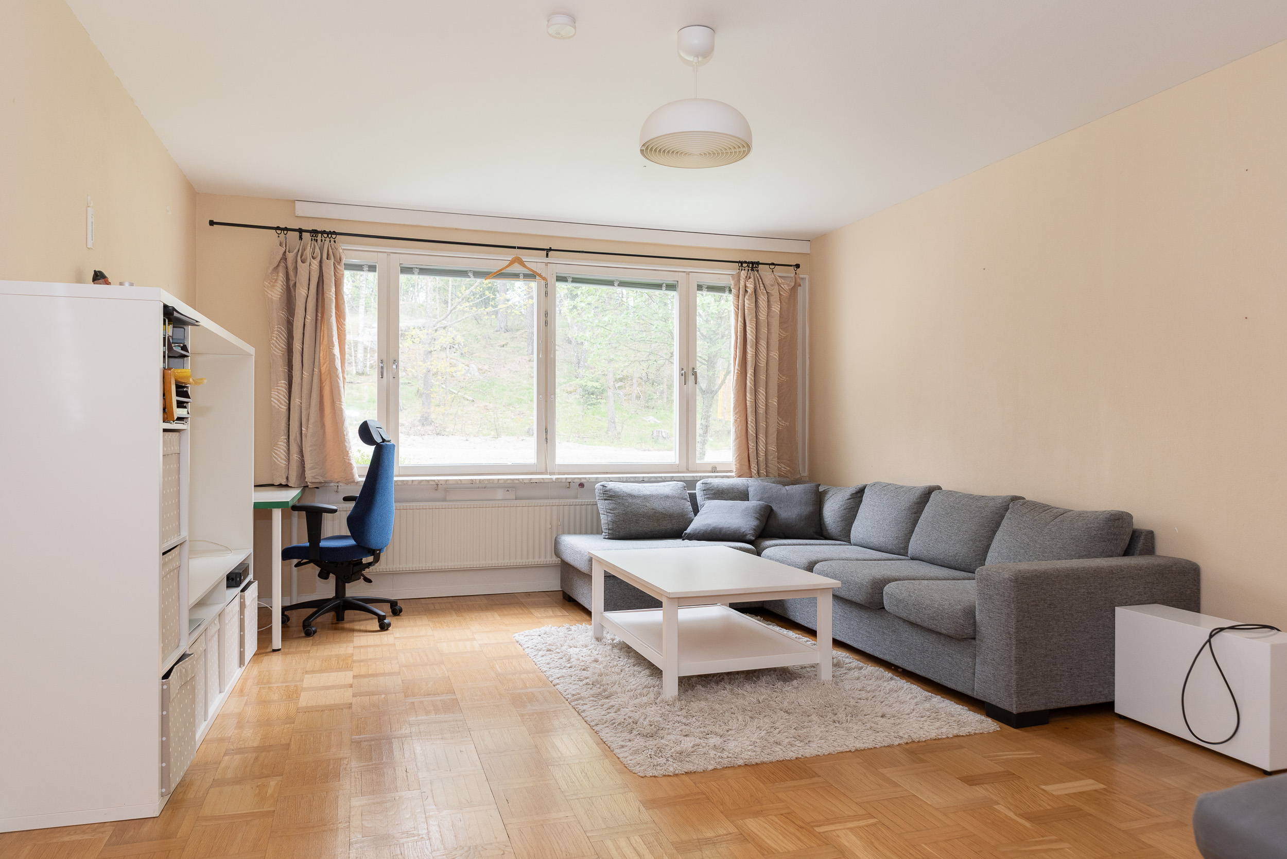 Bostadsbild från Kungsfågelgatan 35, Till salu i Råby, Västerås
