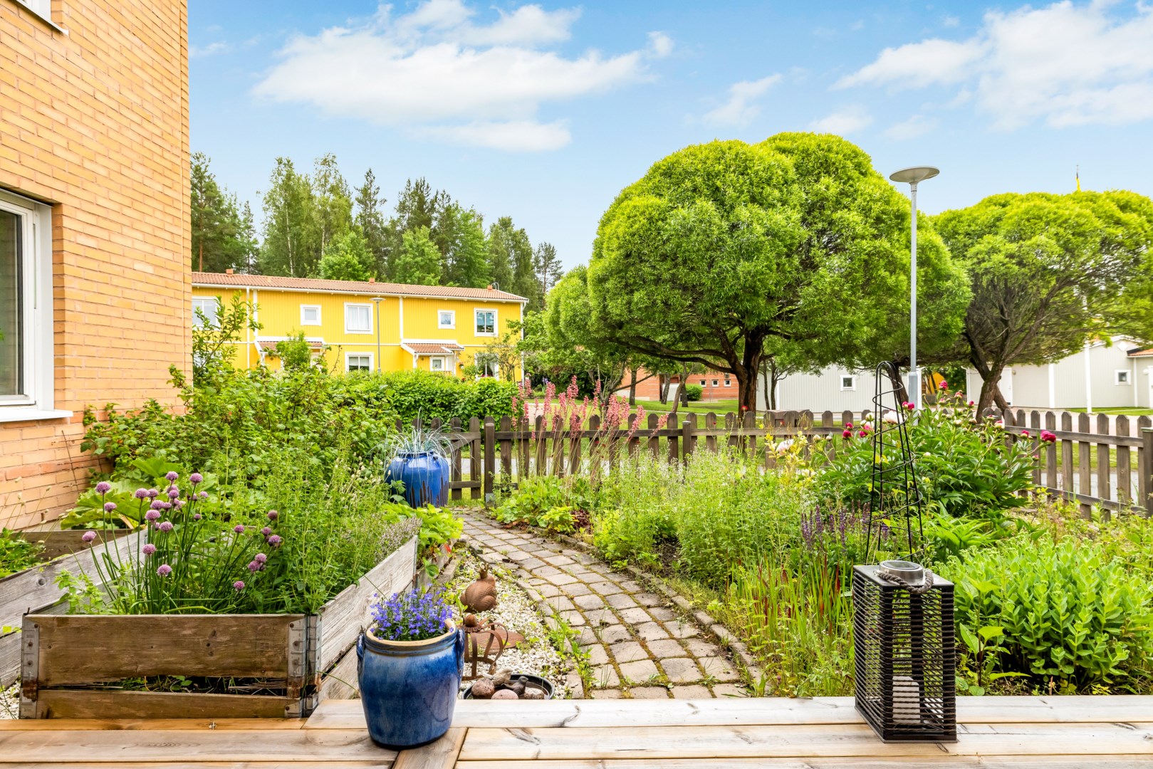 Bostadsbild från Åskmolnsvägen 95, Såld i Storvreta, Uppsala