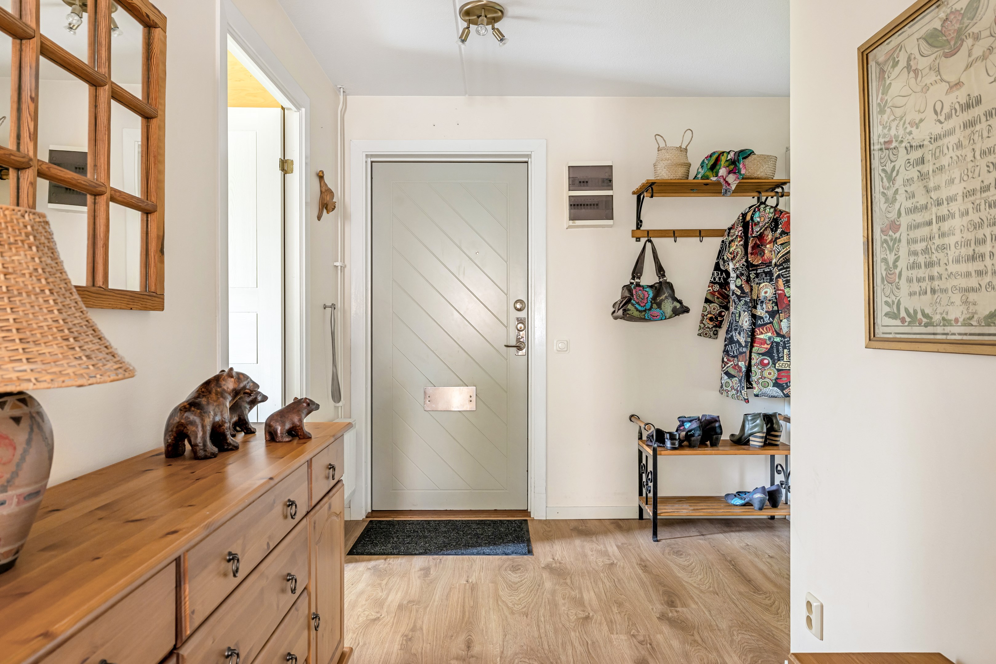 Bostadsbild från Åskmolnsvägen 95, Såld i Storvreta, Uppsala