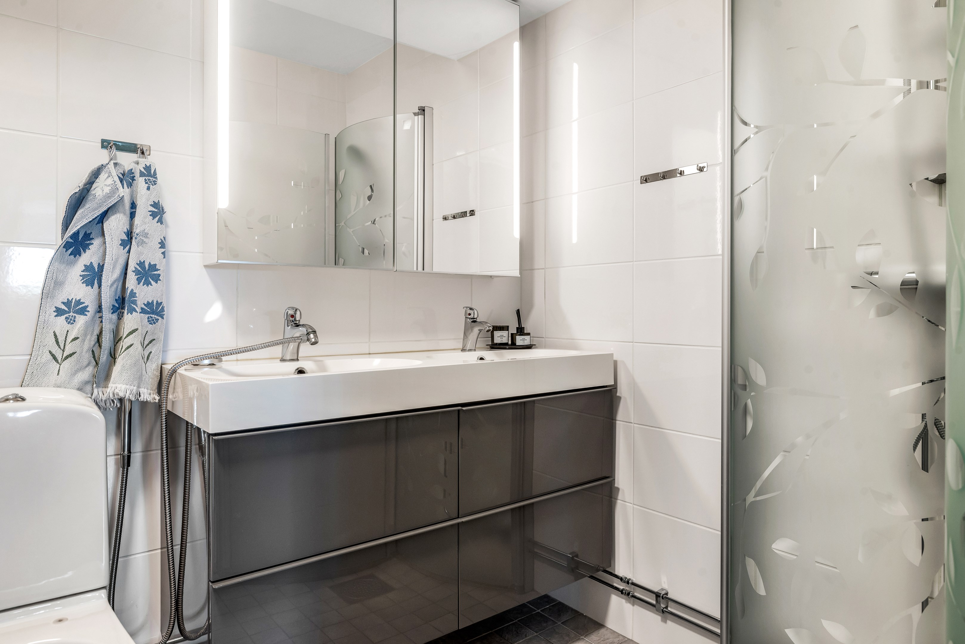 Bostadsbild från Lings väg 92, Såld i Ling, Uppsala