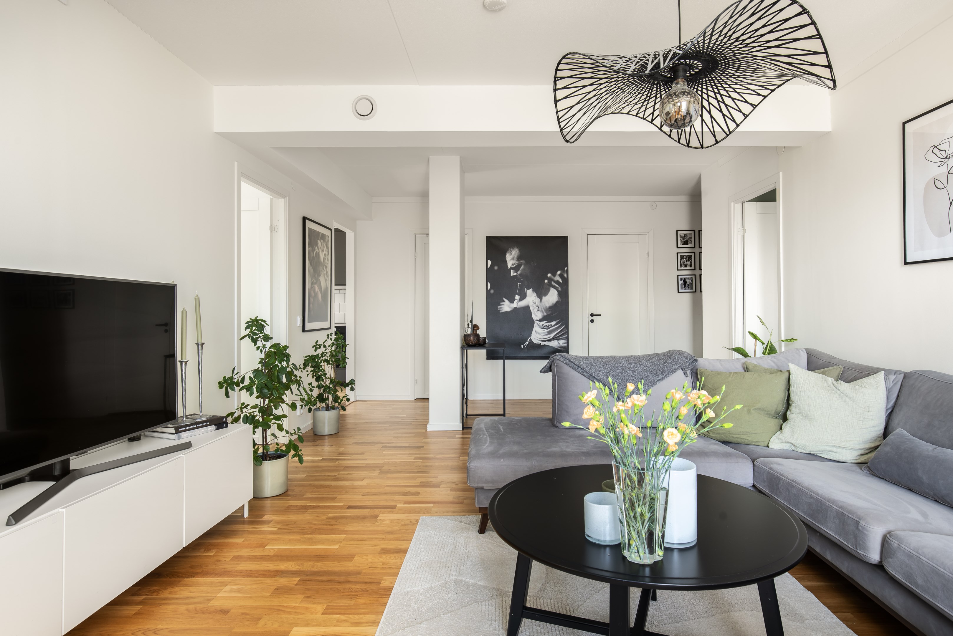 Bostadsbild från Utövägen 9, Till salu i Västra Orminge, Nacka