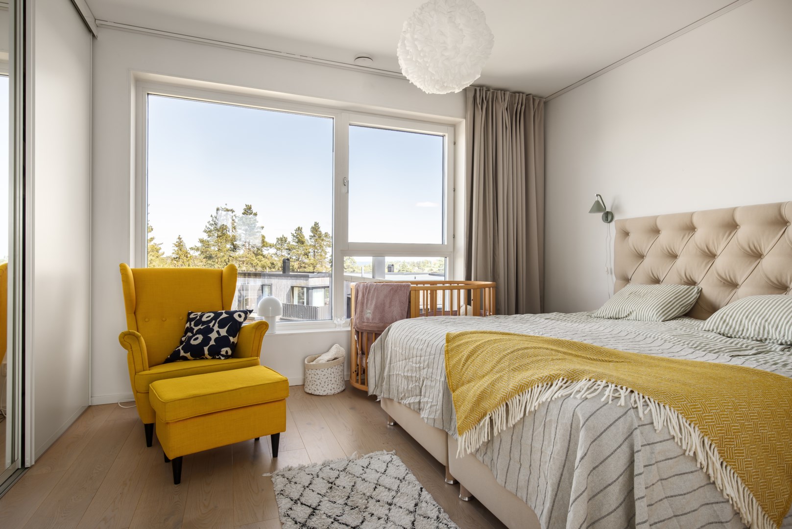 Bostadsbild från Ljuskärrsgränden 2B, Såld i Ljuskärrsberget - Saltsjöbaden, Nacka