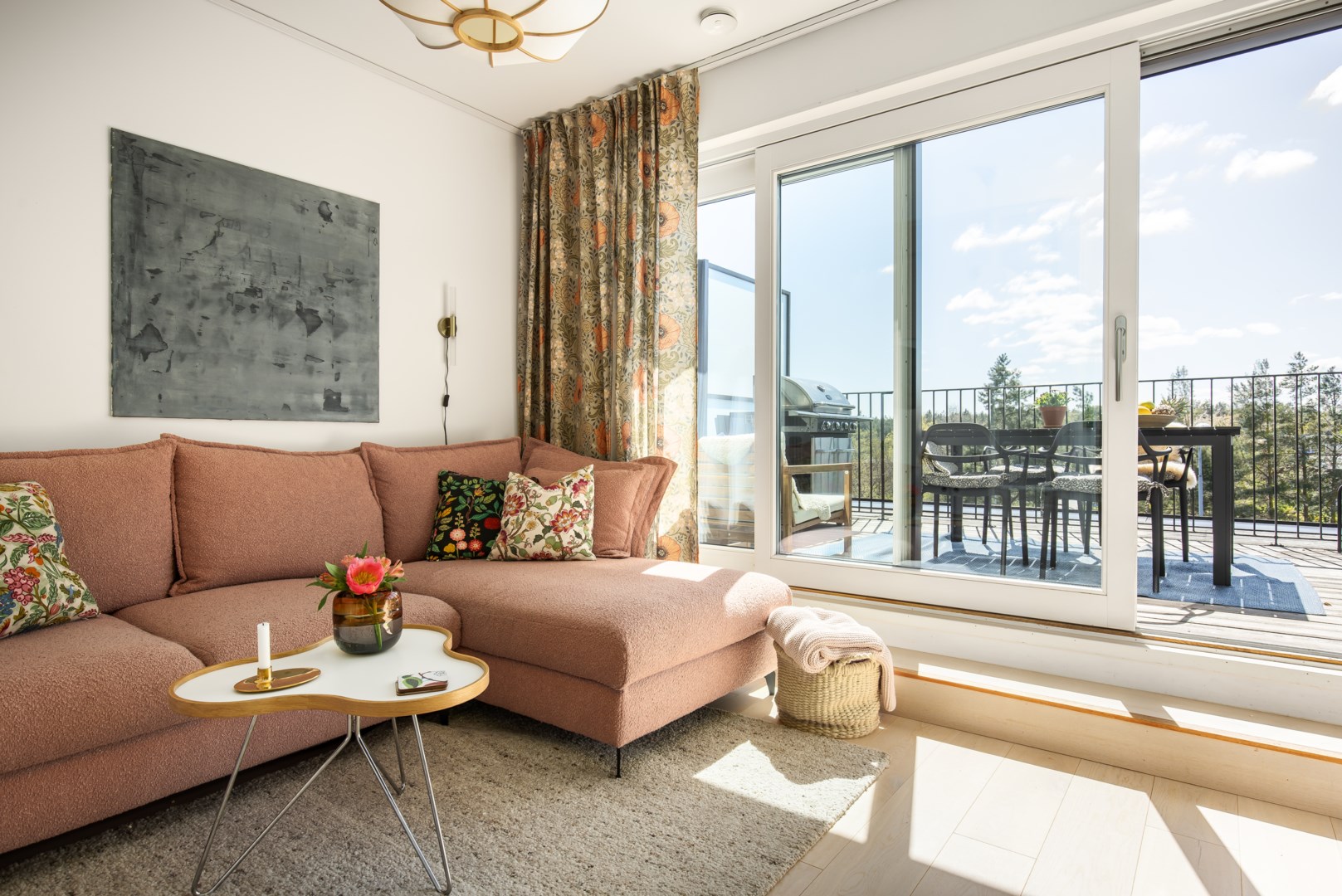 Bostadsbild från Ljuskärrsgränden 2B, Såld i Ljuskärrsberget - Saltsjöbaden, Nacka