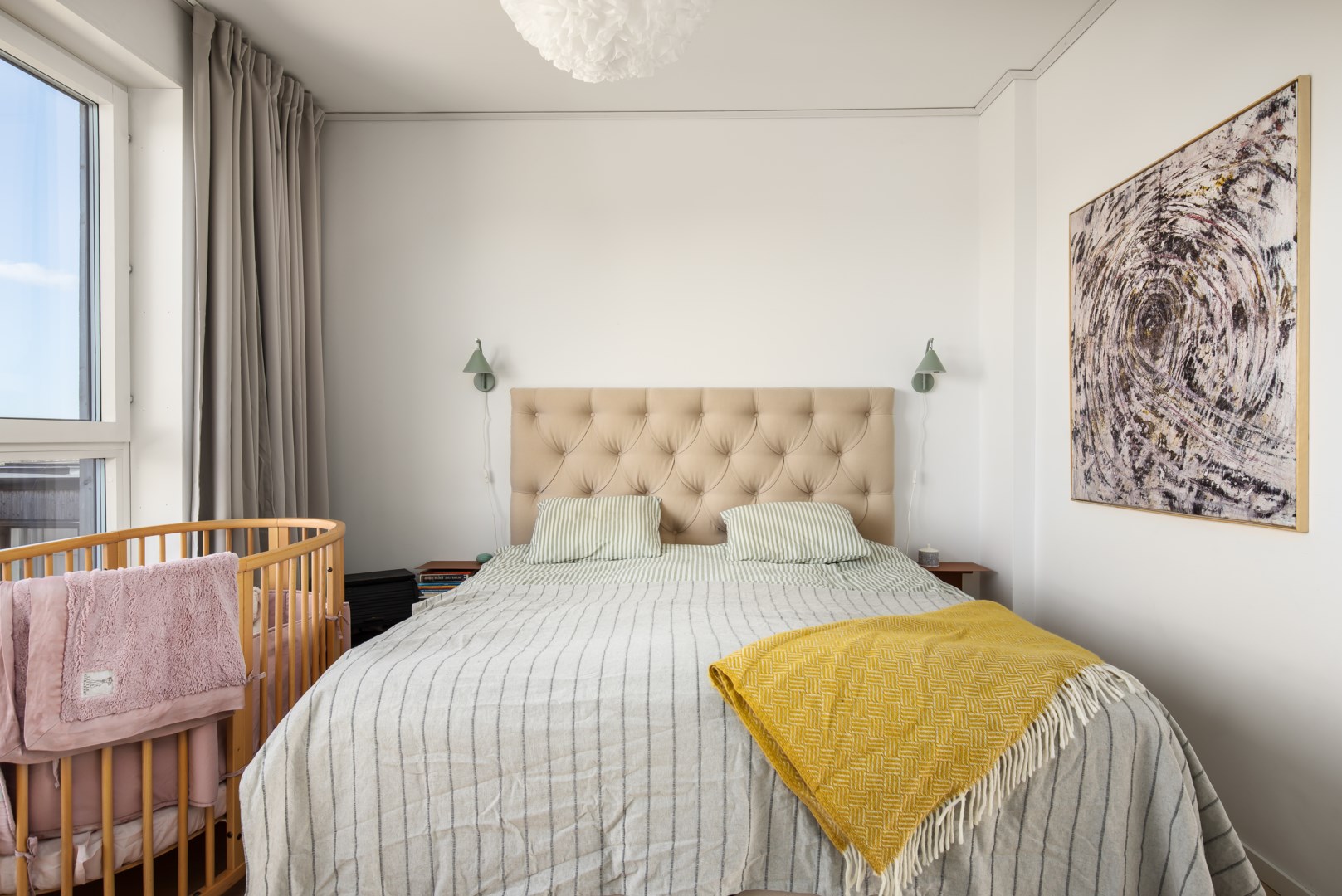 Bostadsbild från Ljuskärrsgränden 2B, Såld i Ljuskärrsberget - Saltsjöbaden, Nacka