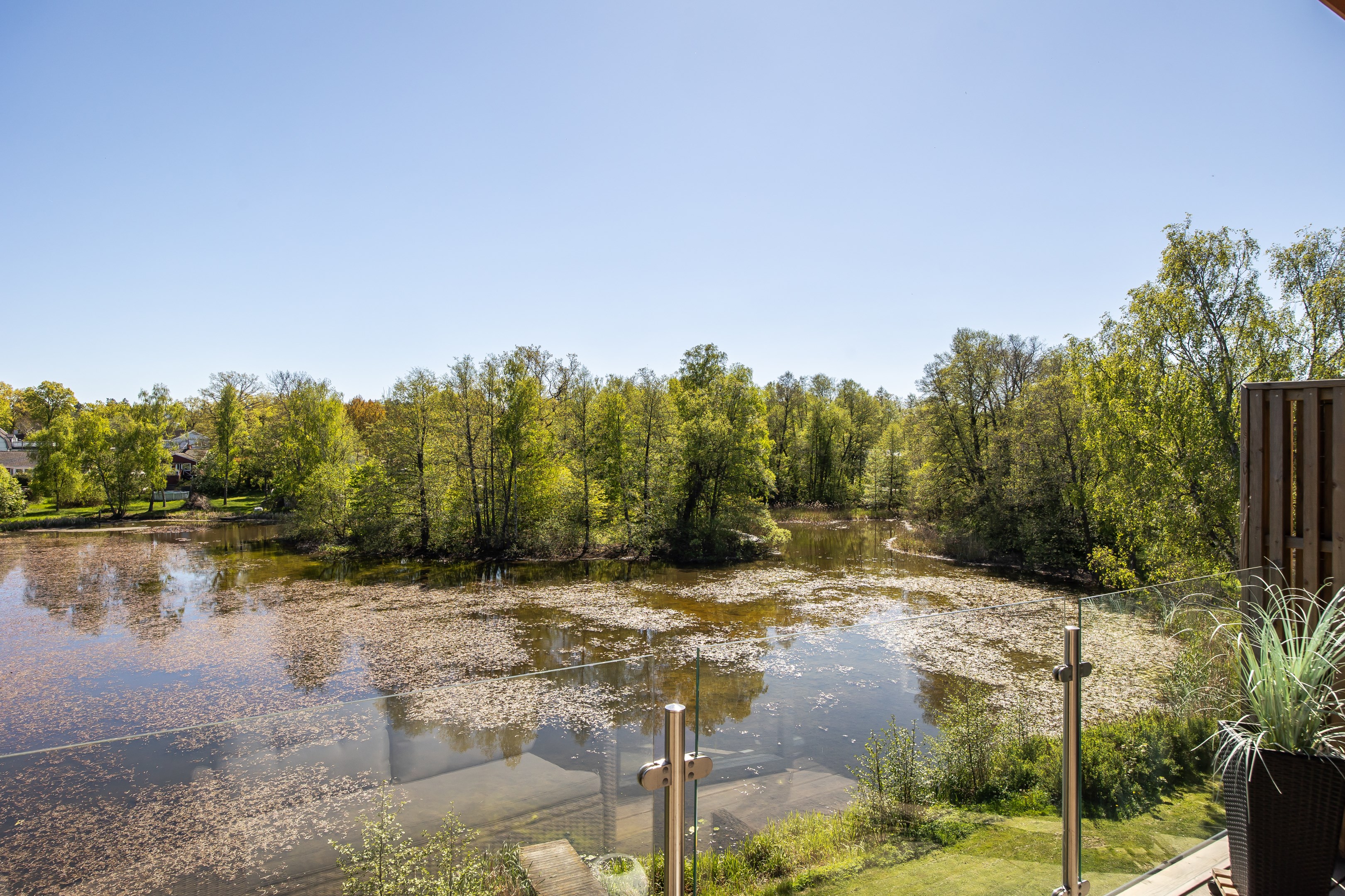 Bostadsbild från Hjortängsvägen 2, Såld i Björknäs, Nacka