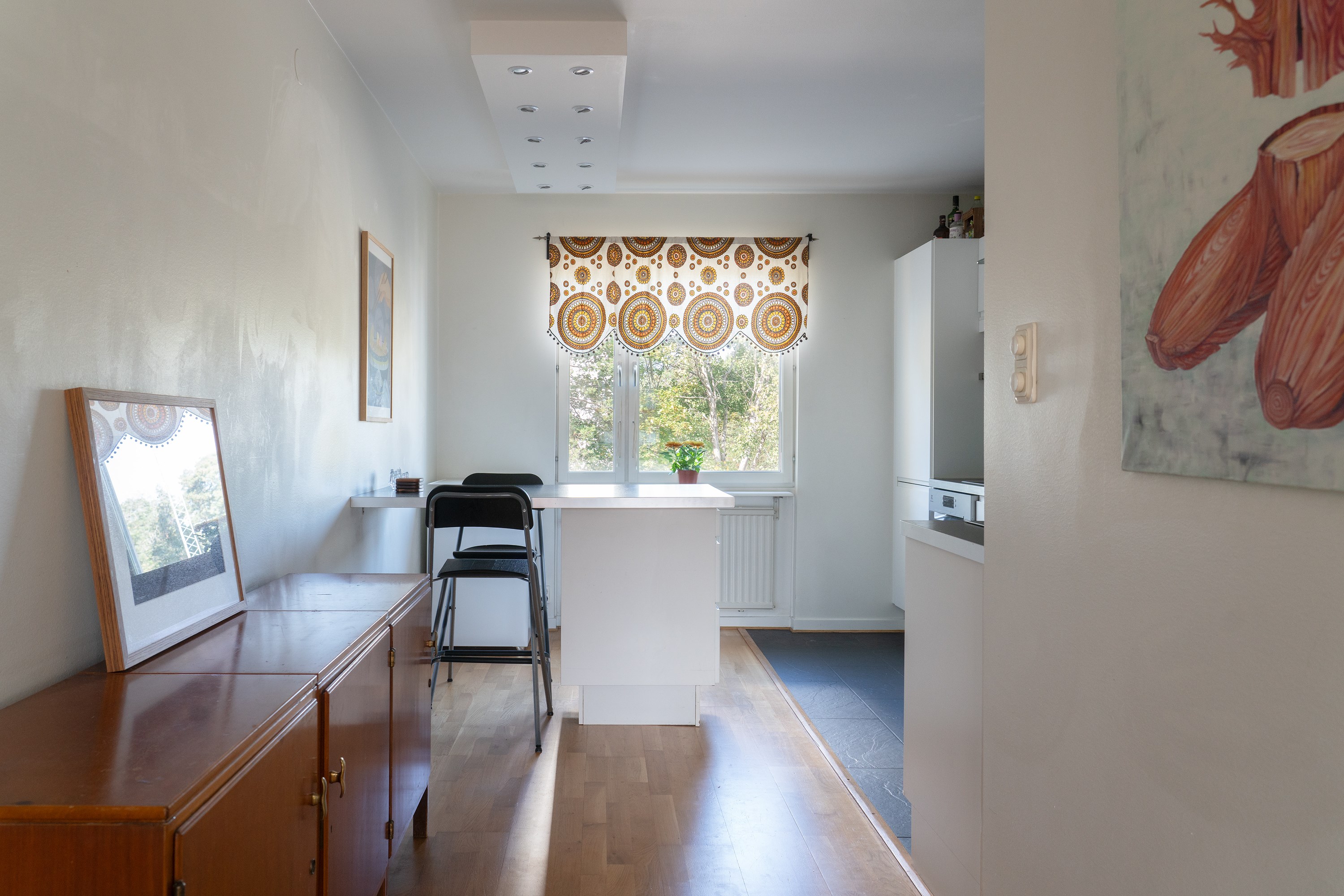 Bostadsbild från Tullingebergsvägen 11, Såld i G:a Tullingeberg, Botkyrka