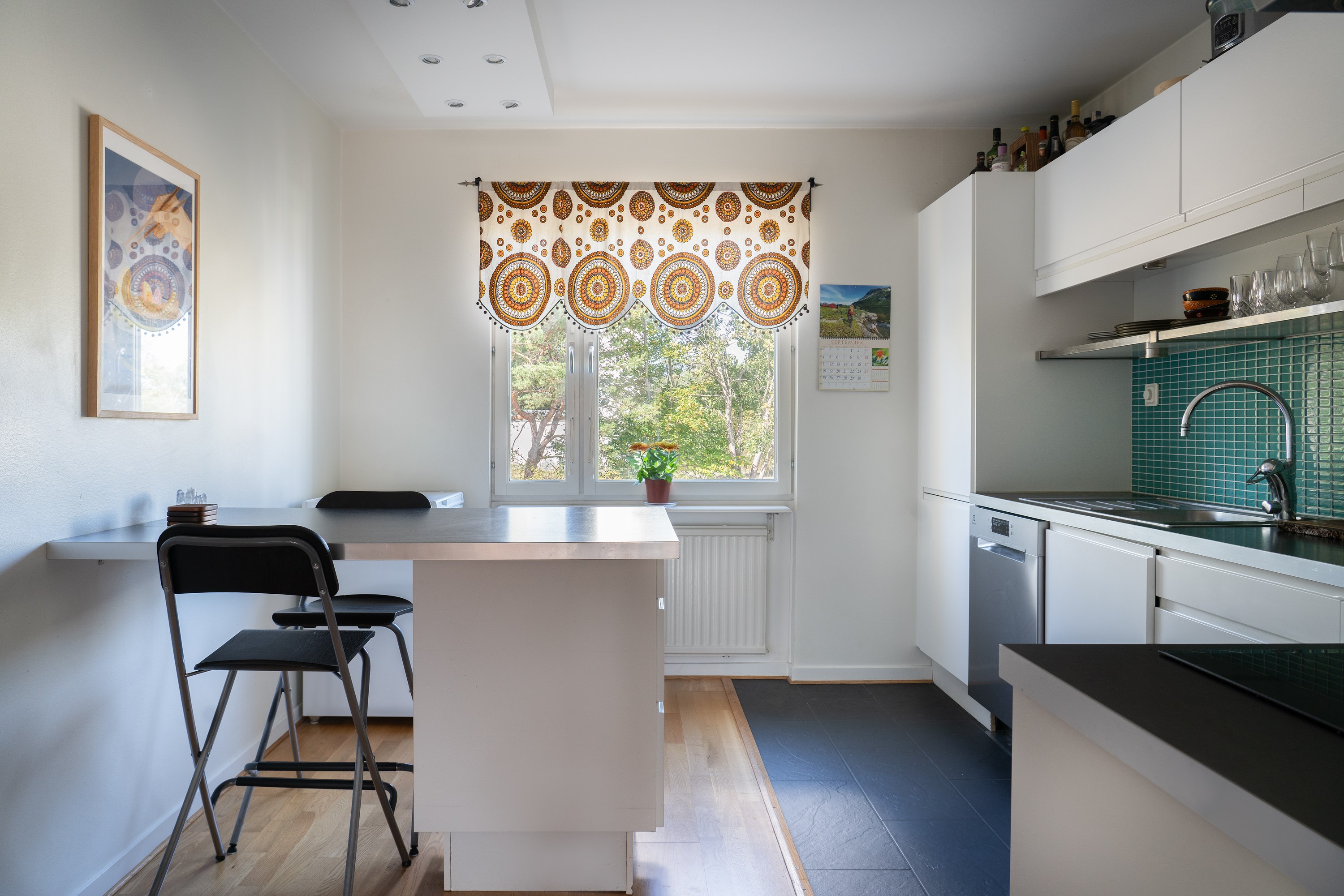 Bostadsbild från Tullingebergsvägen 11, Såld i G:a Tullingeberg, Botkyrka