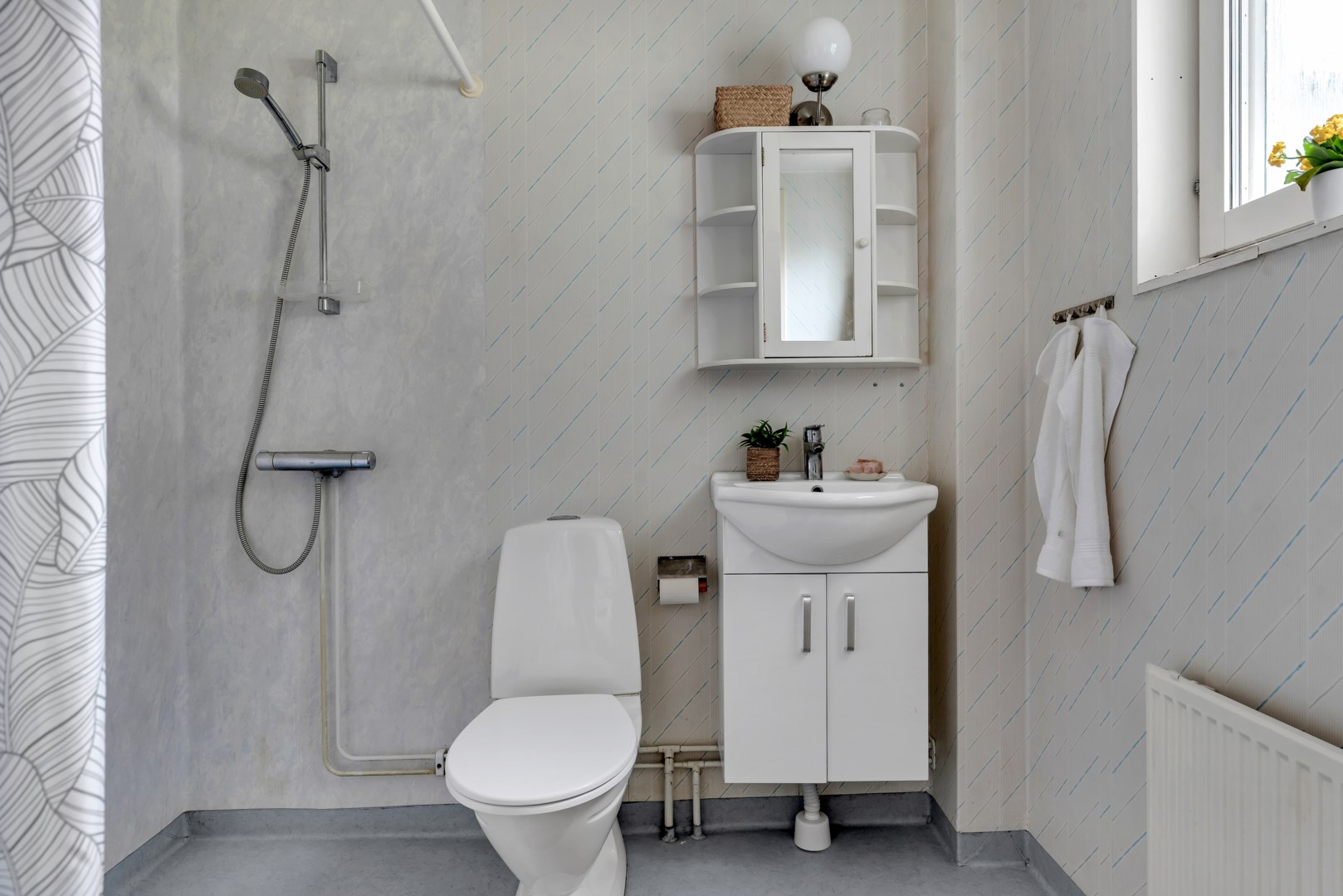 Bostadsbild från Johan Marméns väg 9, Såld i Alunda, Östhammar