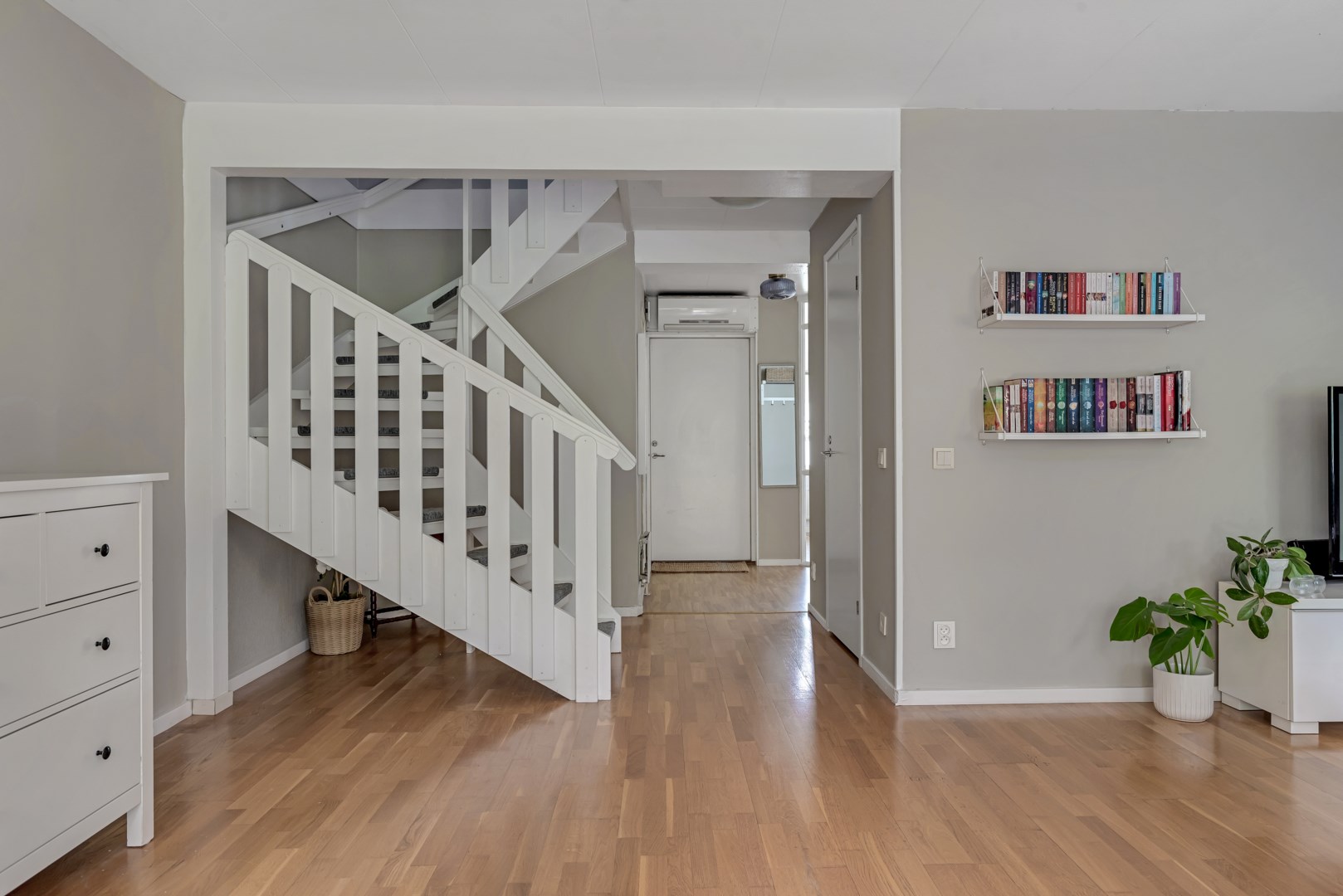 Bostadsbild från Johan Marméns väg 9, Såld i Alunda, Östhammar