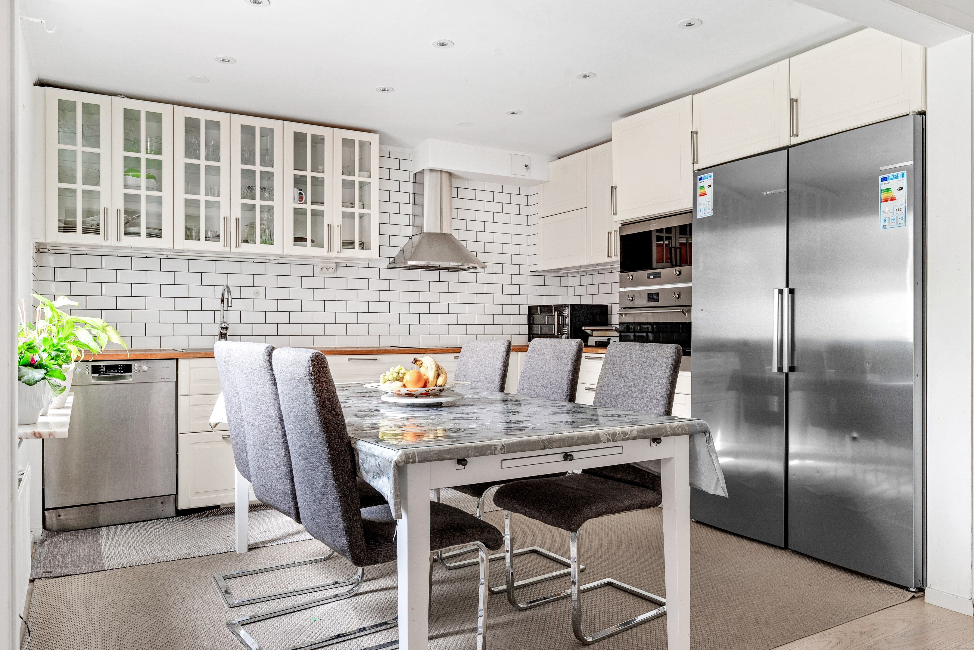 Bostadsbild från Gotlandsresan 164, Kommande i Sävja, Uppsala