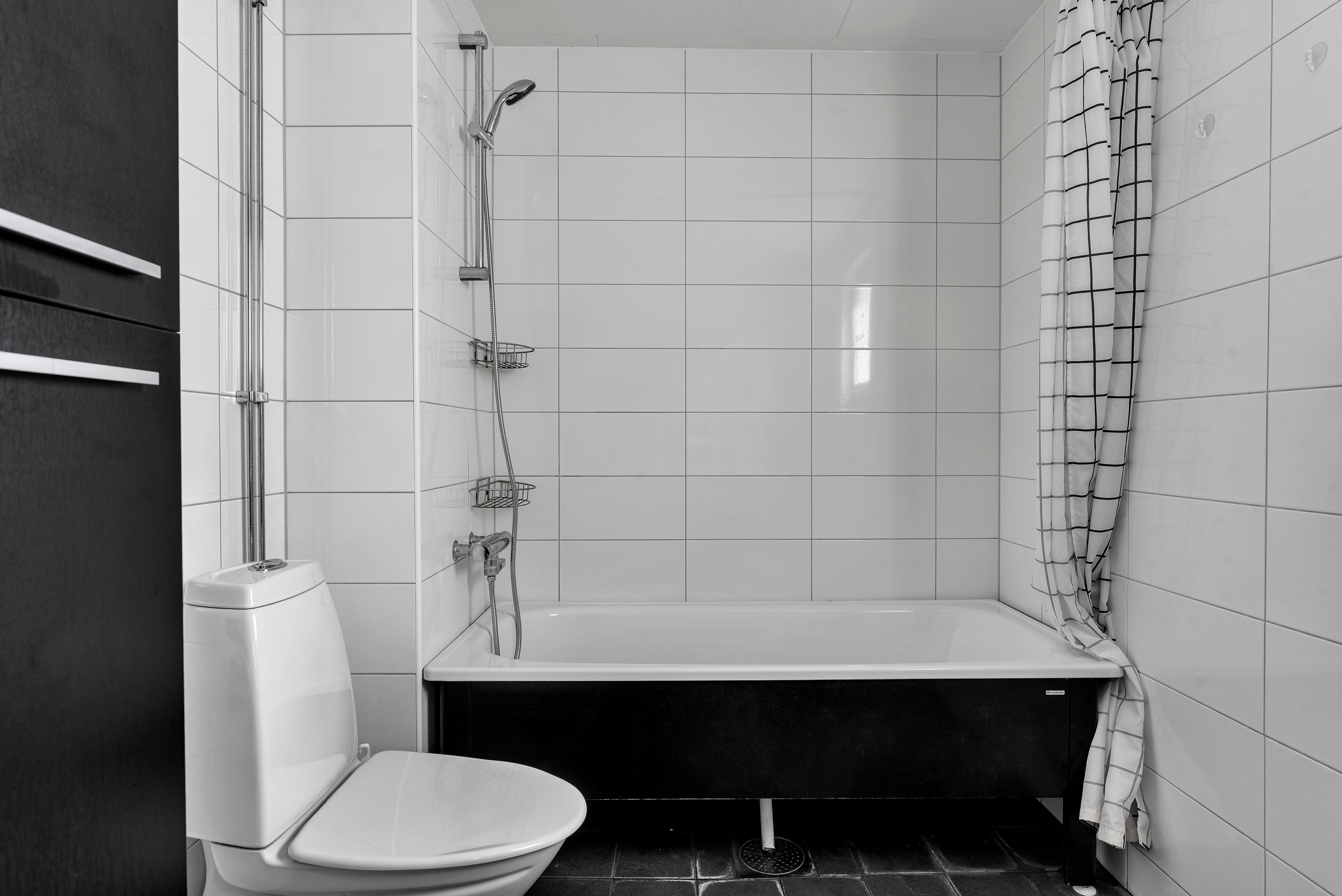 Bostadsbild från Gotlandsresan 164, Kommande i Sävja, Uppsala