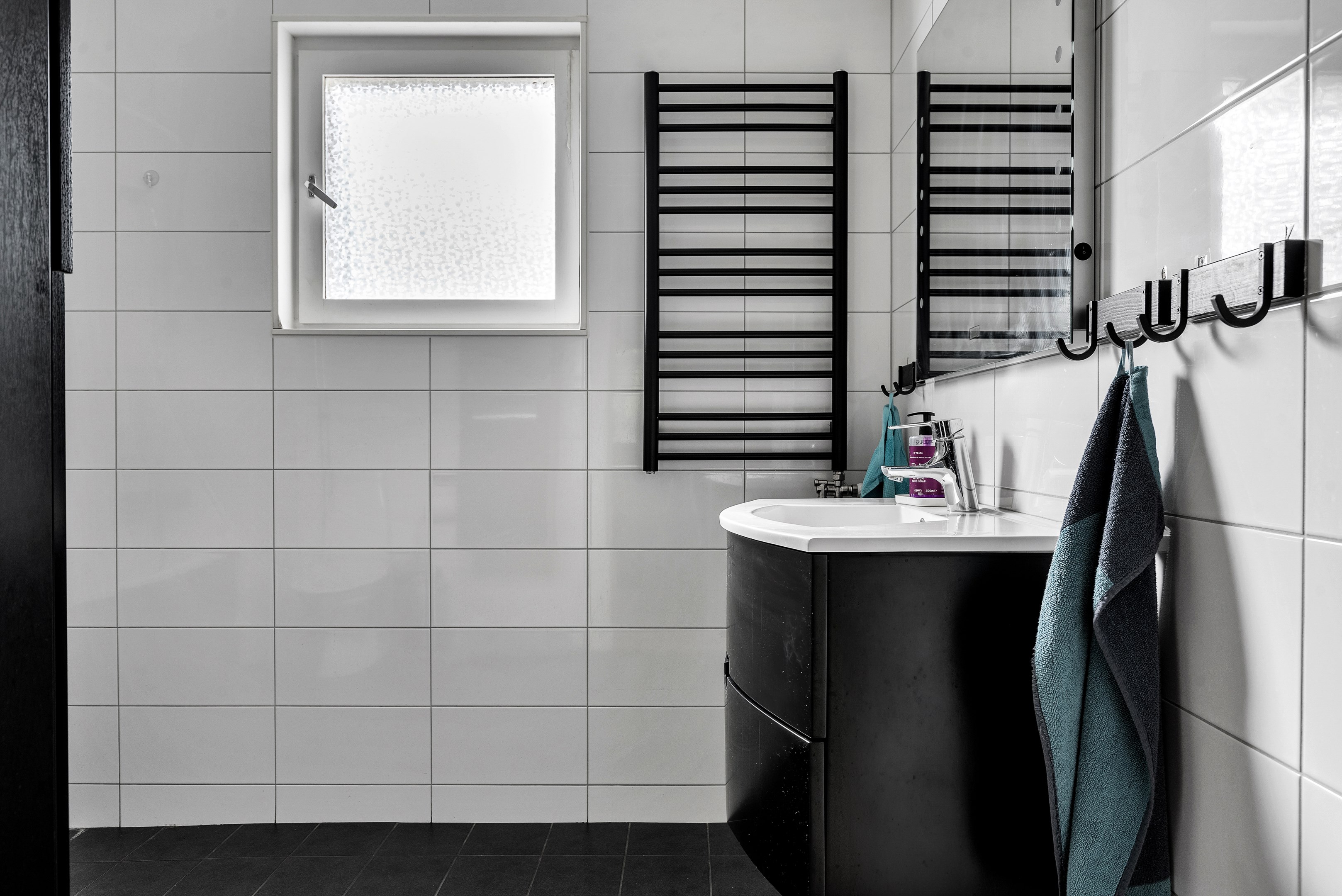 Bostadsbild från Gotlandsresan 164, Kommande i Sävja, Uppsala